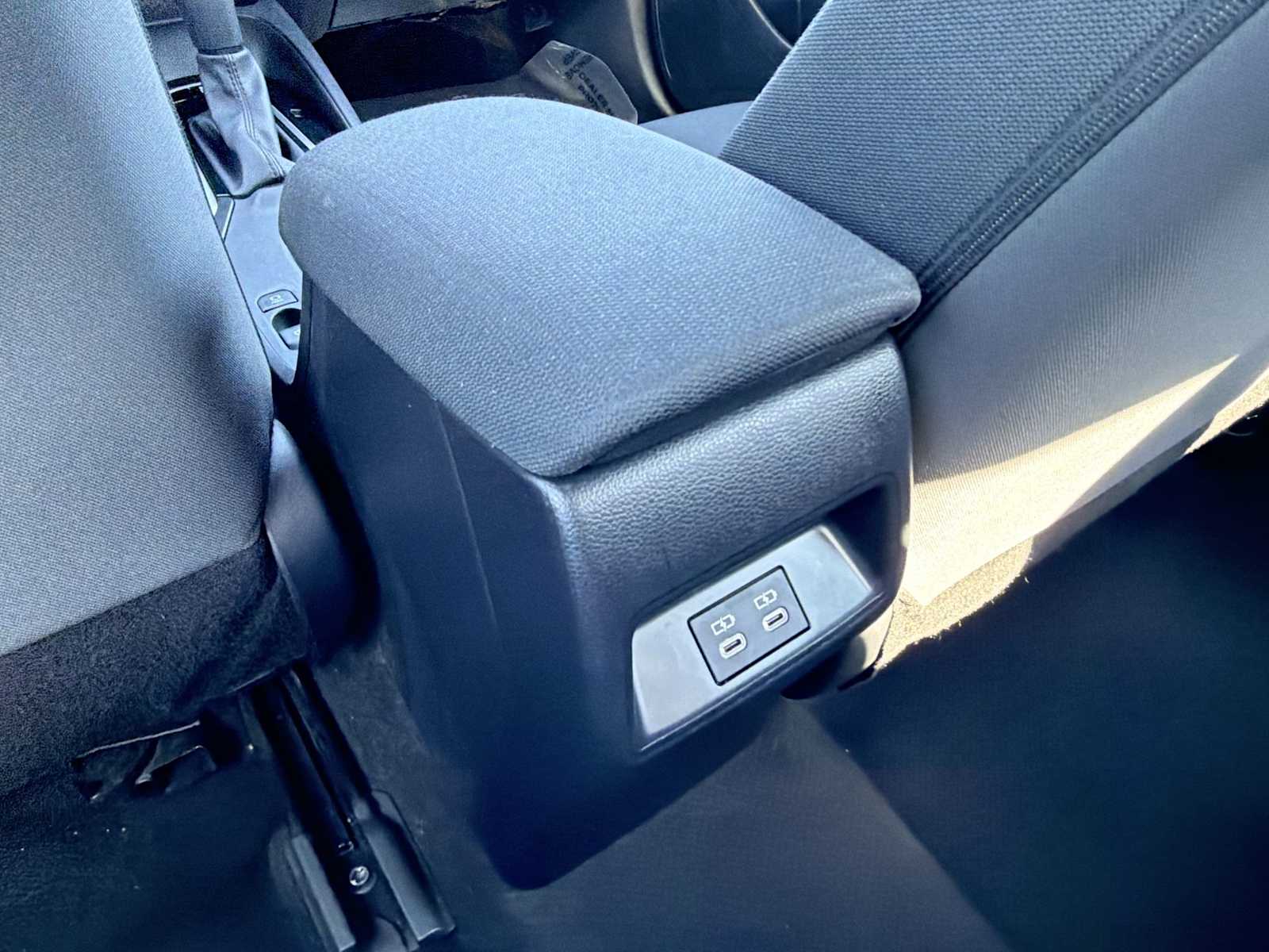 Thumbnail: 2023 Toyota Corolla - 21