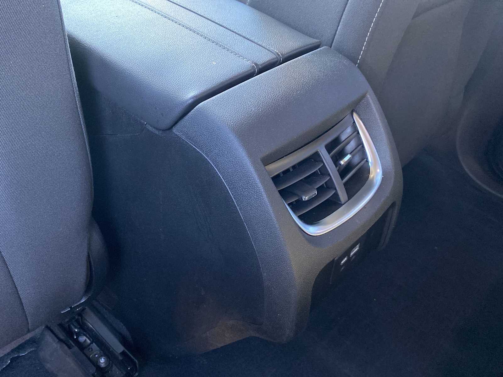 Thumbnail: 2023 Chevrolet Blazer - 21