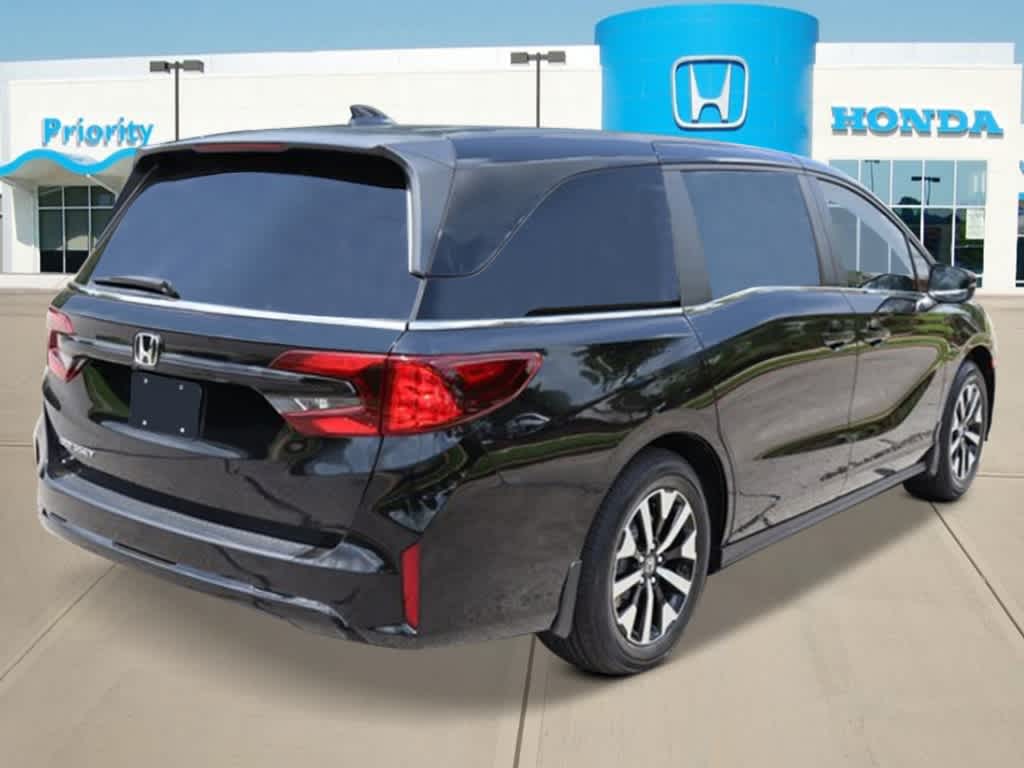 Thumbnail: 2026 Honda Odyssey - 5