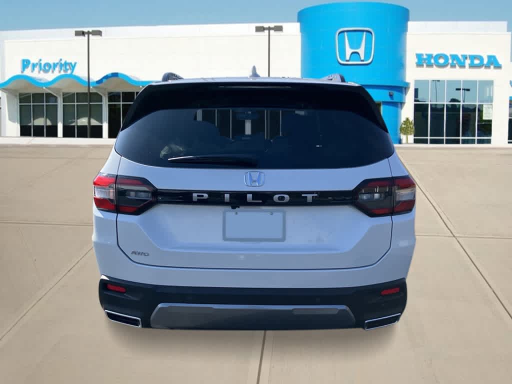 Thumbnail: 2026 Honda Pilot - 4