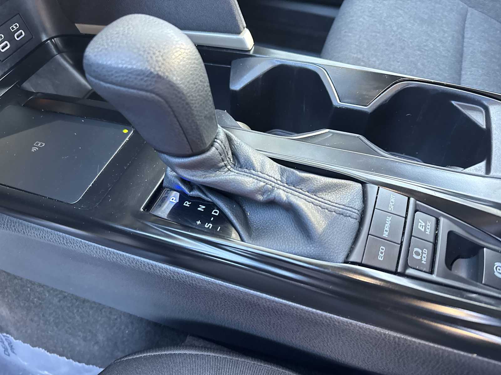 Thumbnail: 2025 Toyota Camry - 20