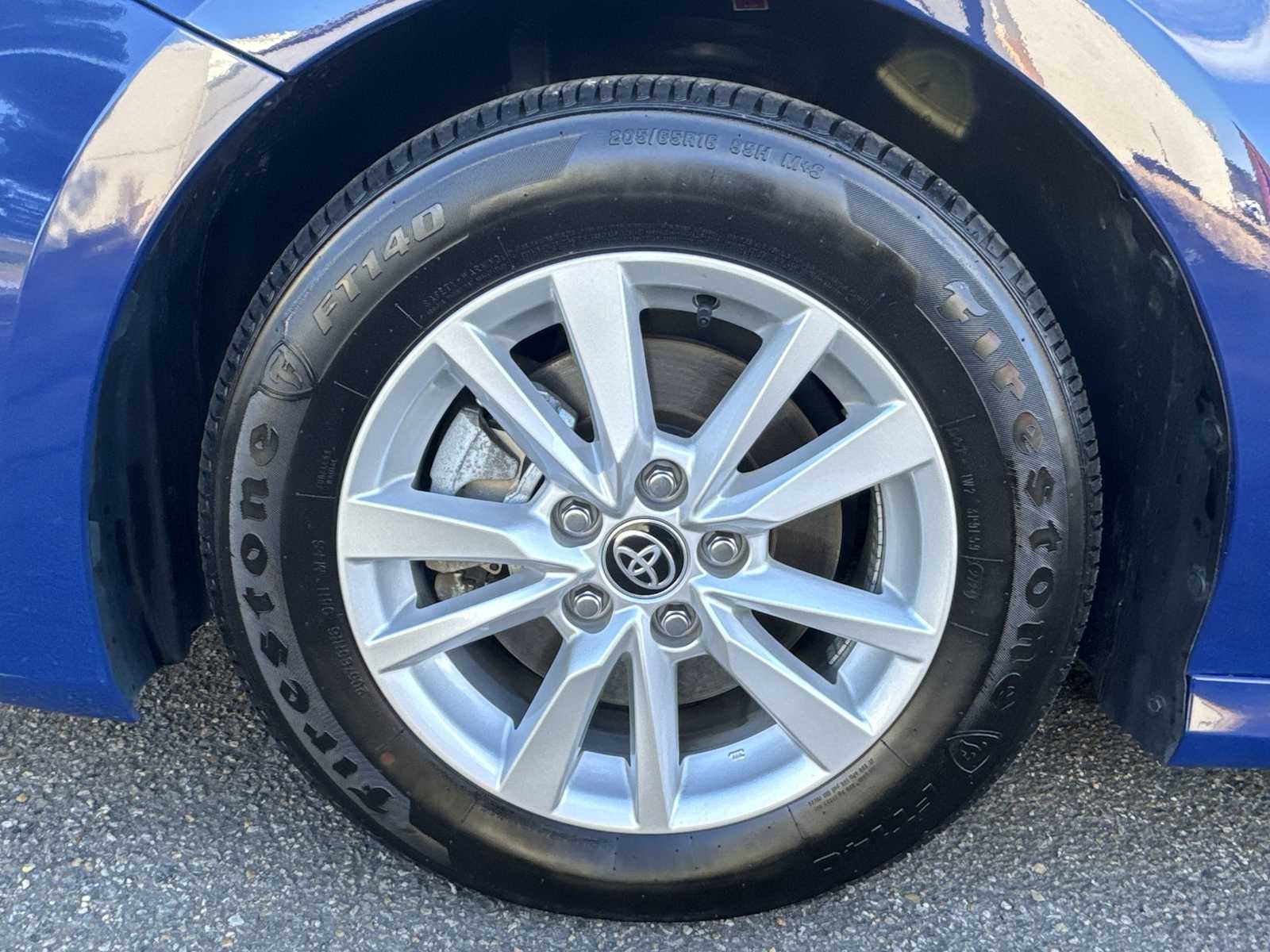 Thumbnail: 2025 Toyota Camry - 18