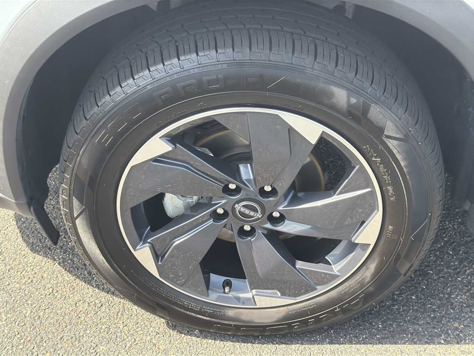 Thumbnail: 2024 Nissan Rogue - 18