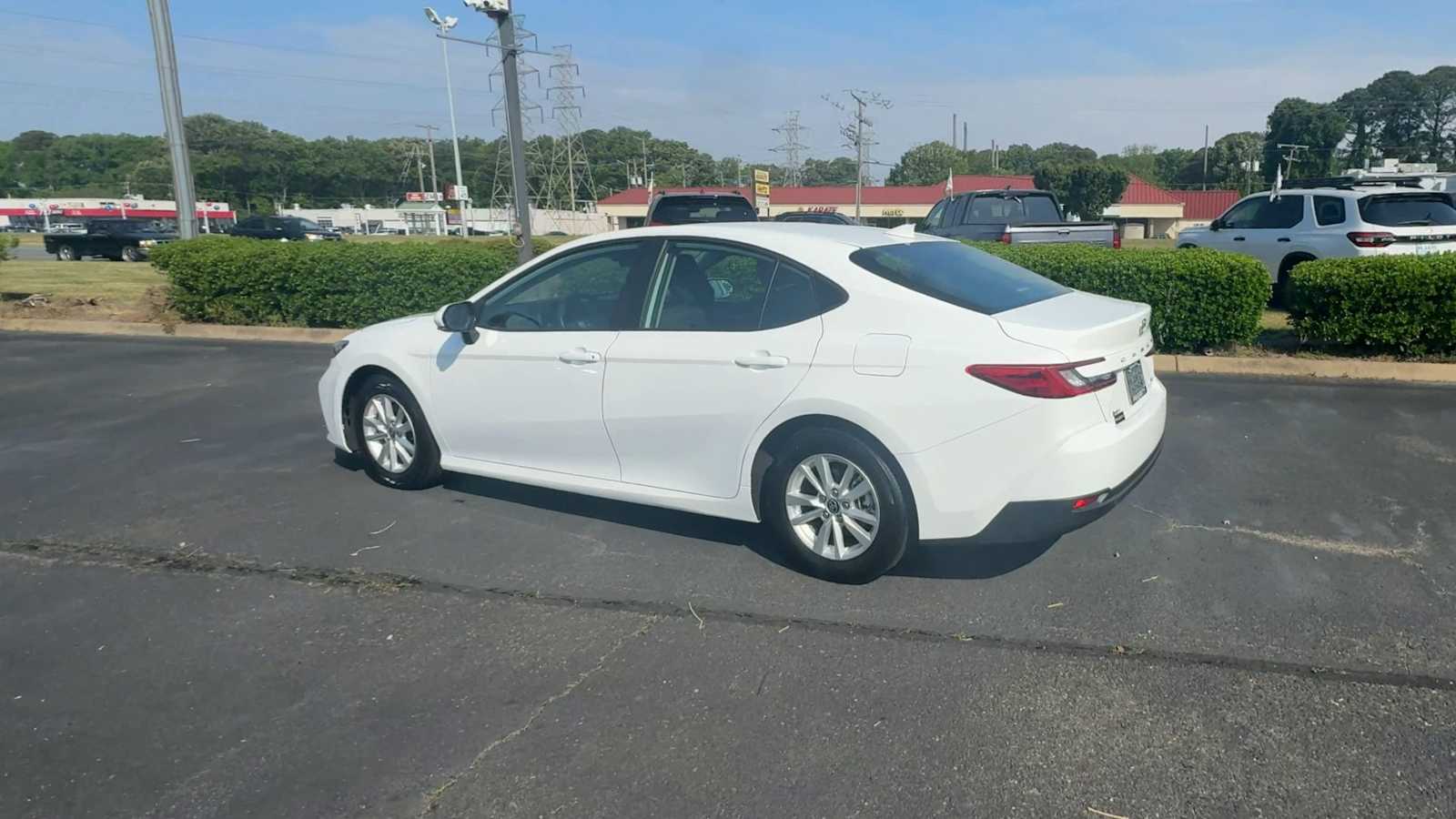 Thumbnail: 2025 Toyota Camry - 6