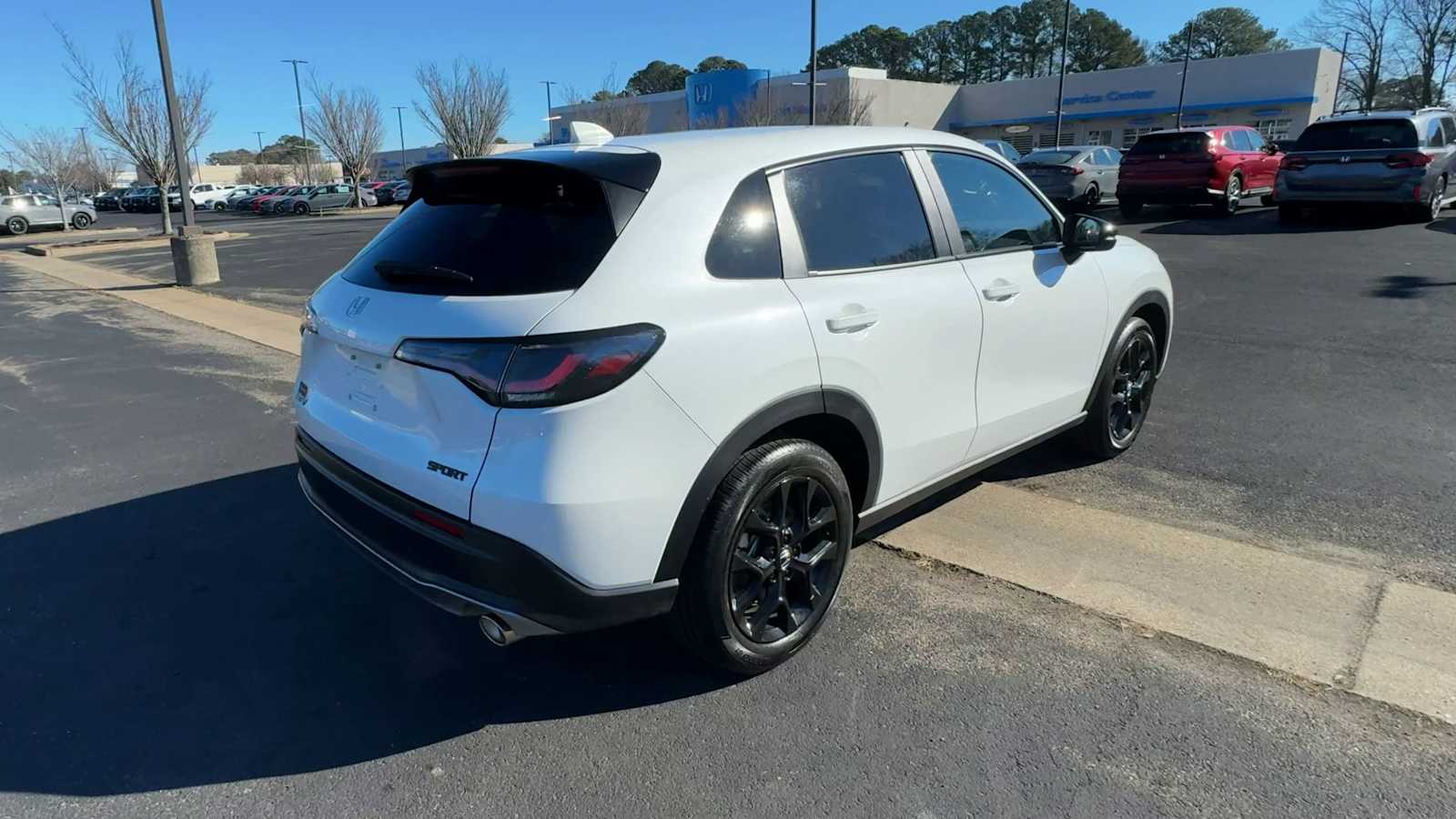 Thumbnail: 2025 Honda HR-V - 8