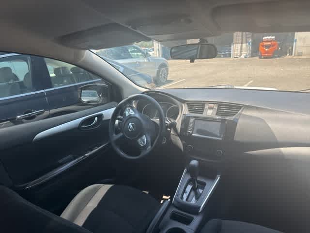 Thumbnail: 2019 Nissan Sentra - 6