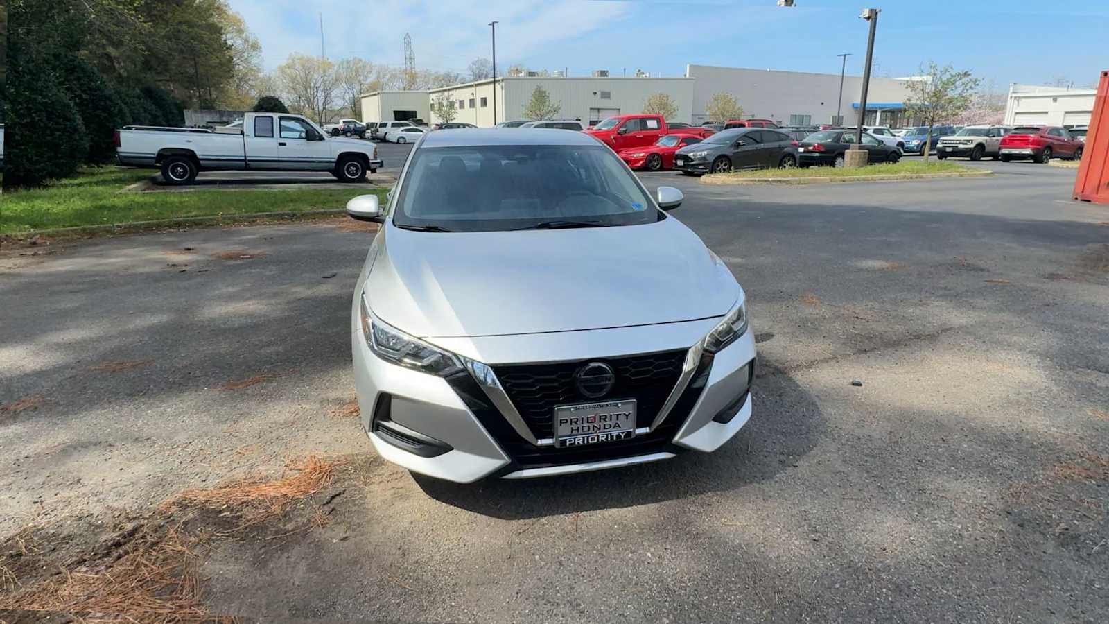 Thumbnail: 2023 Nissan Sentra - 3