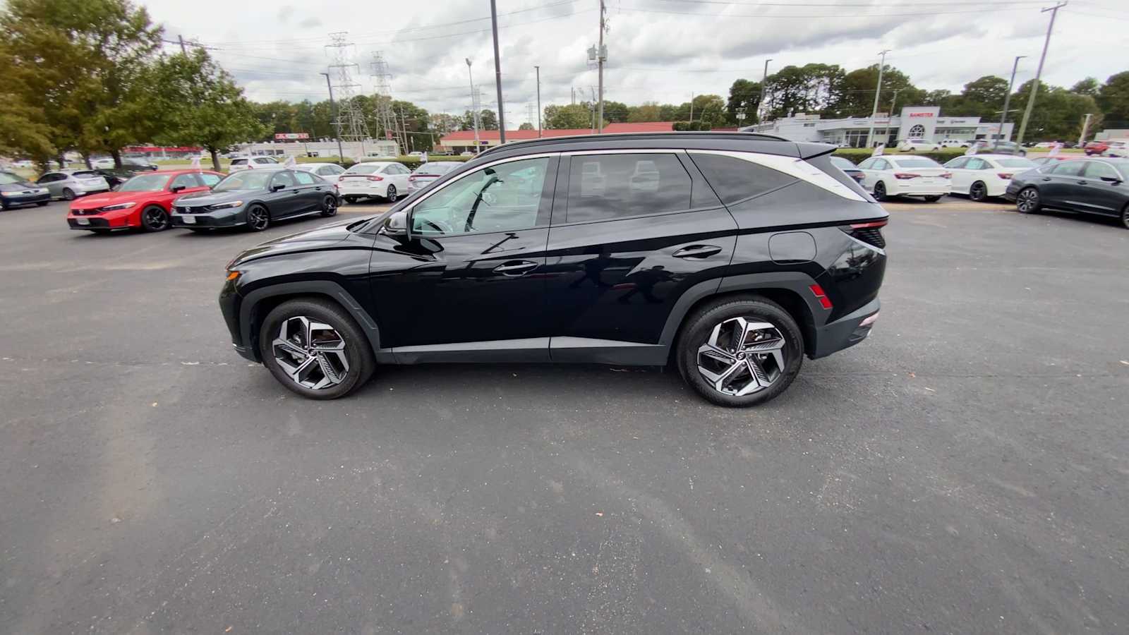 Thumbnail: 2022 Hyundai Tucson - 5