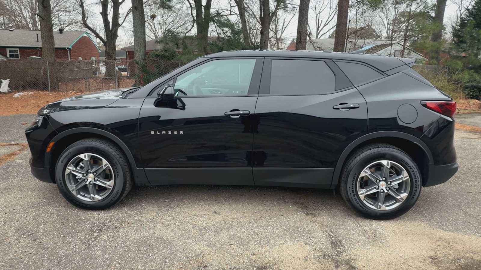 Thumbnail: 2025 Chevrolet Blazer - 5