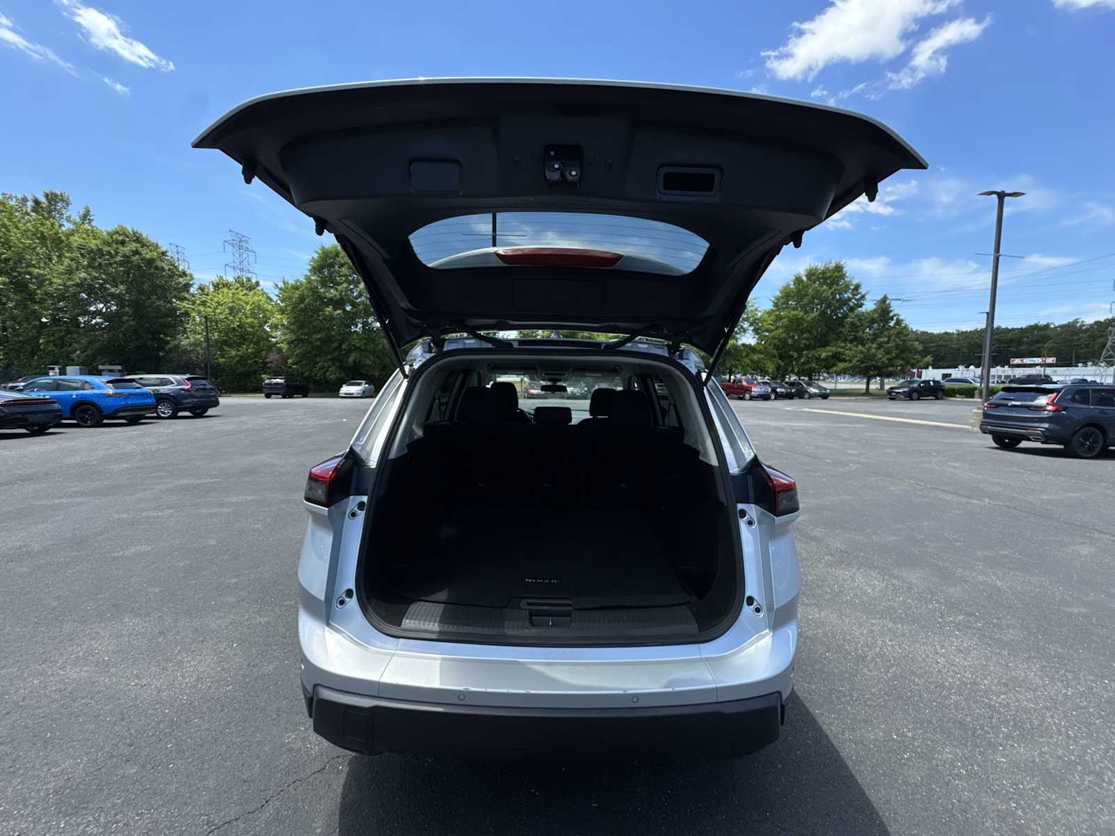 Thumbnail: 2024 Nissan Rogue - 19