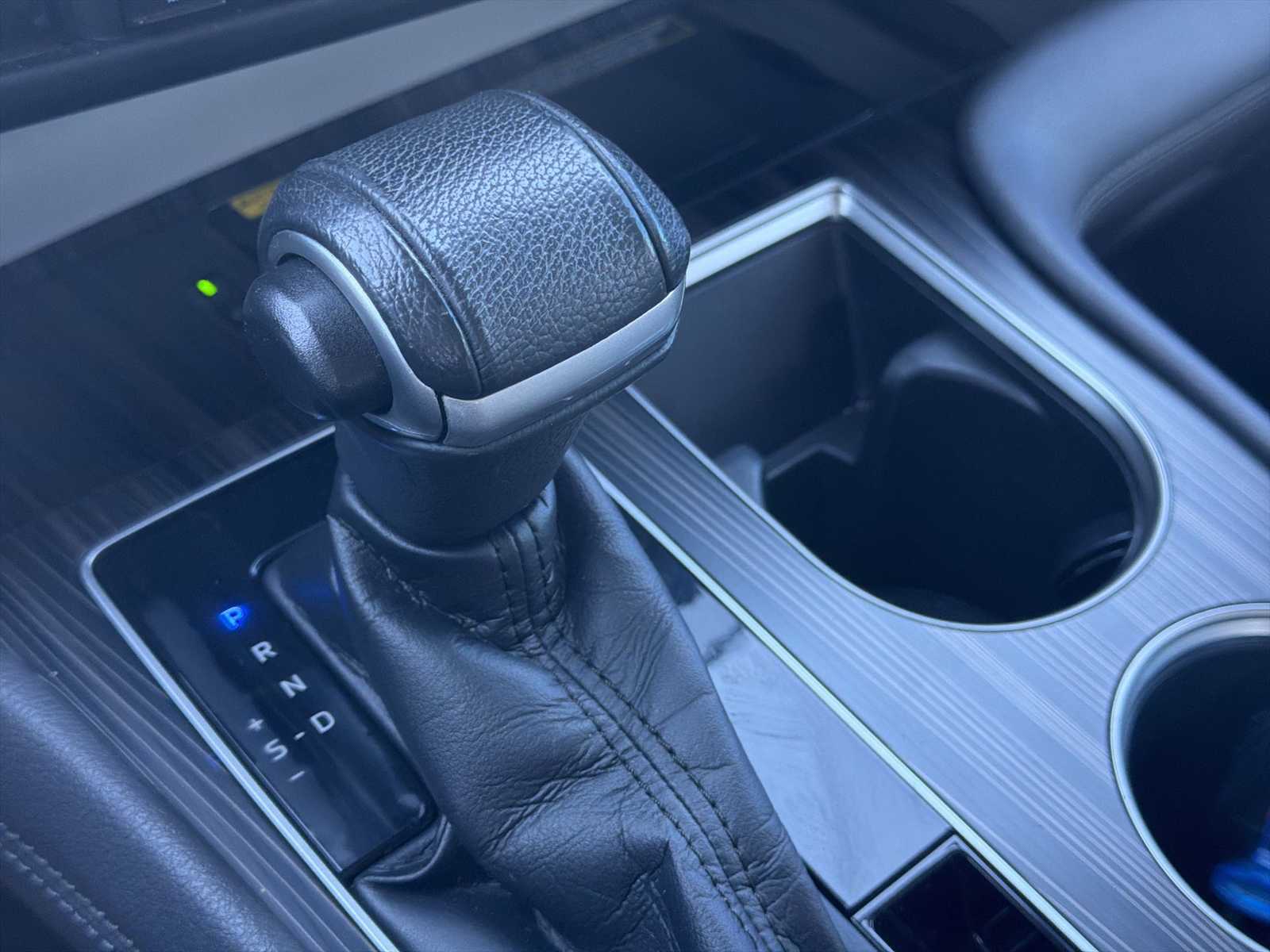 Thumbnail: 2021 Toyota Sienna - 22