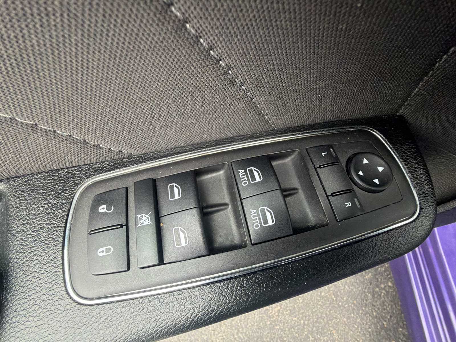 Thumbnail: 2023 Dodge Charger - 15