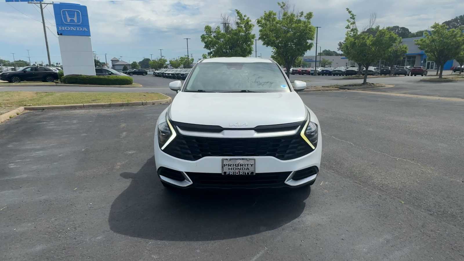 Thumbnail: 2024 Kia Sportage - 3