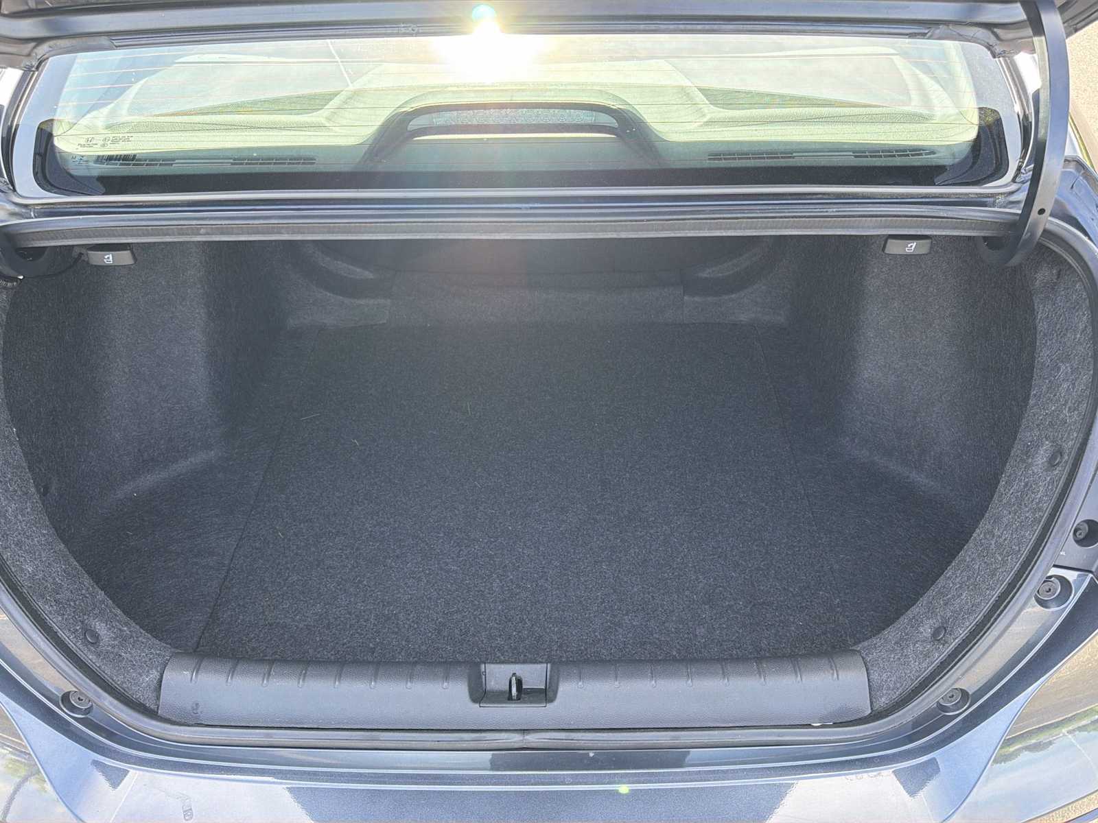 Thumbnail: 2022 Honda Insight - 19