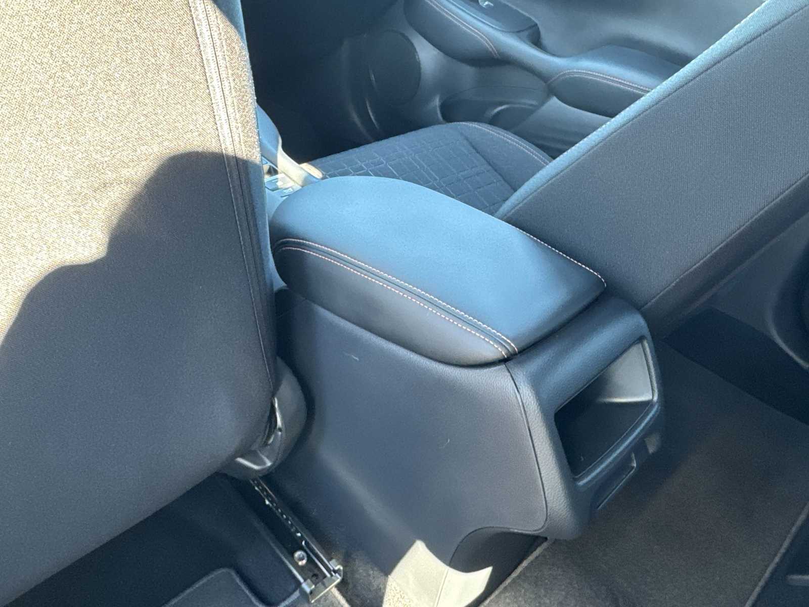 Thumbnail: 2026 Honda HR-V - 21