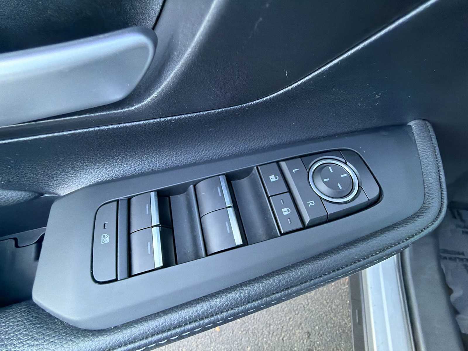 Thumbnail: 2024 Toyota Grand Highlander - 15