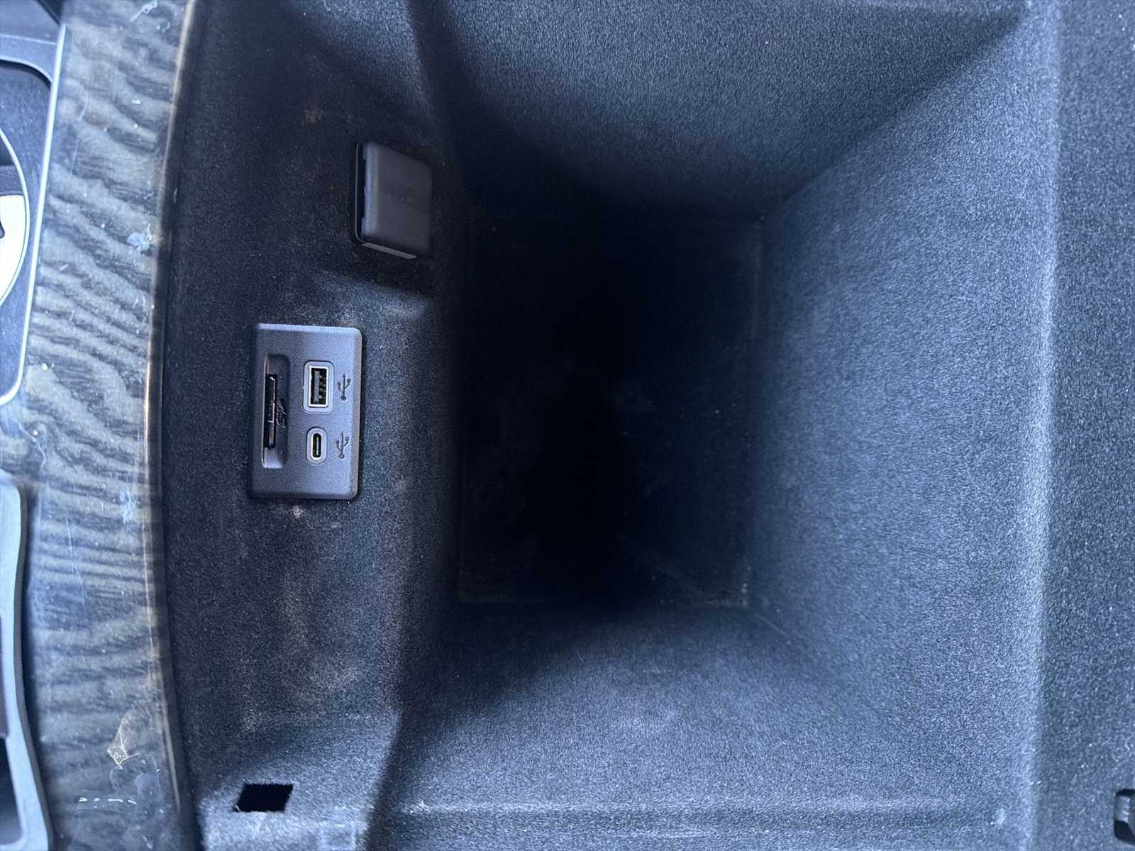 Thumbnail: 2024 Cadillac Escalade - 23