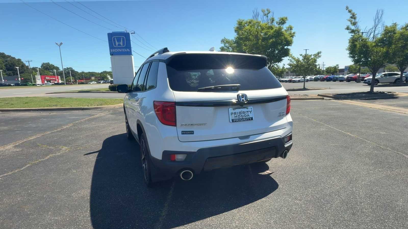 Thumbnail: 2023 Honda Passport - 6