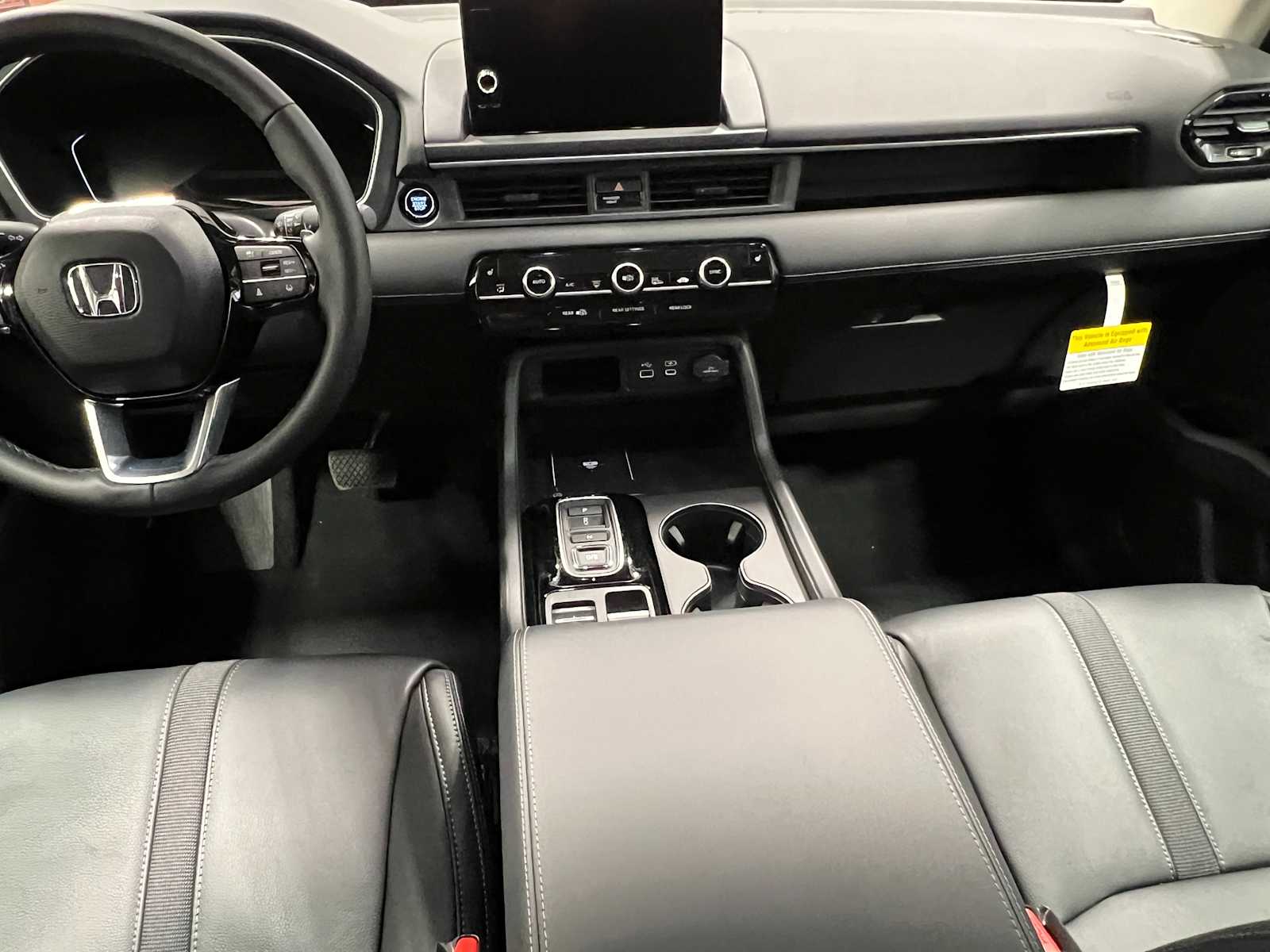 Thumbnail: 2025 Honda Pilot - 17