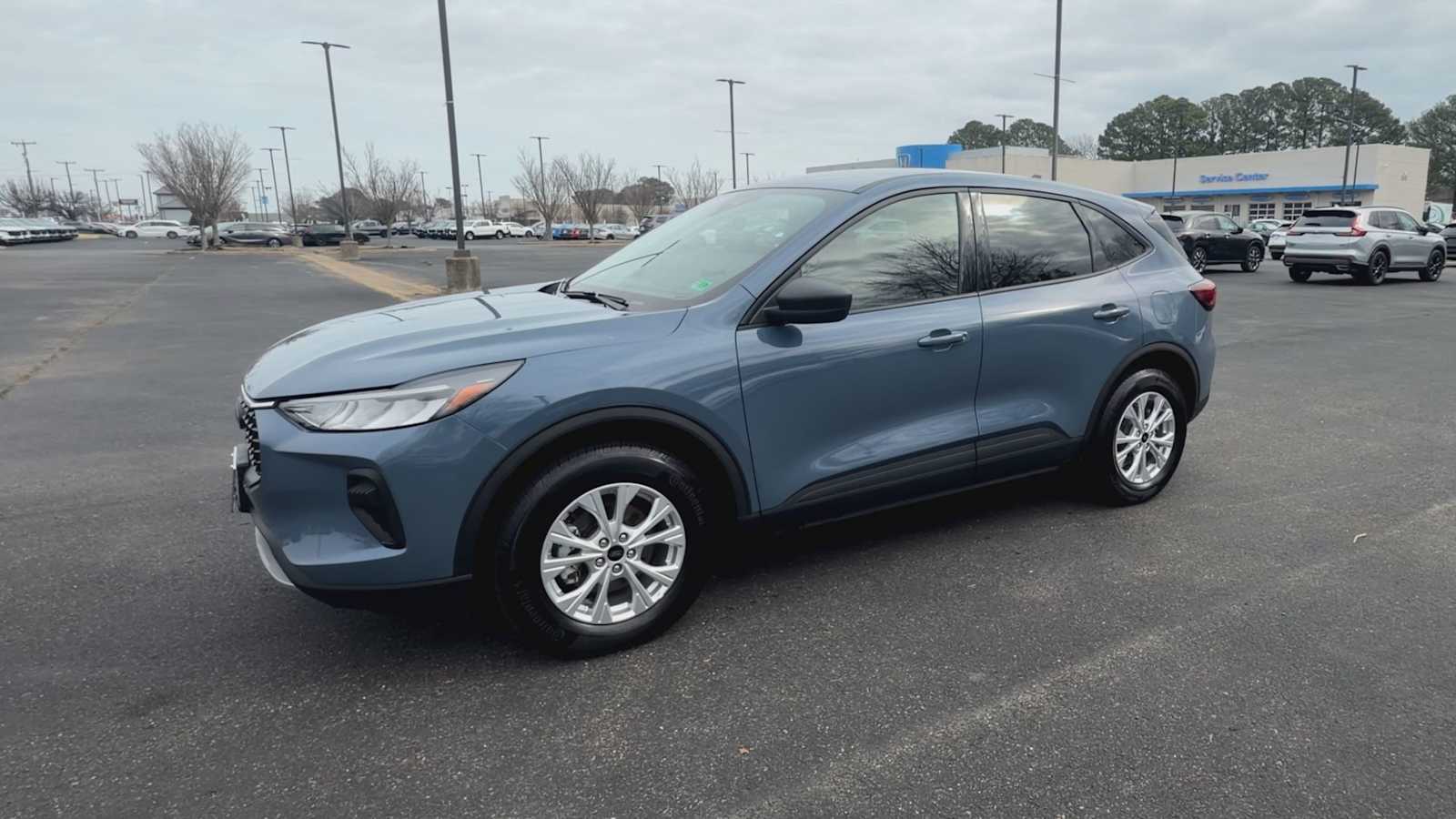 Thumbnail: 2025 Ford Escape - 4