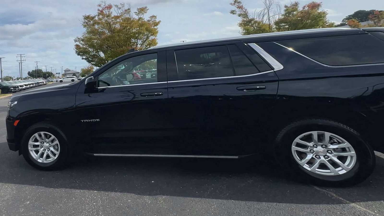 Thumbnail: 2024 Chevrolet Tahoe - 5