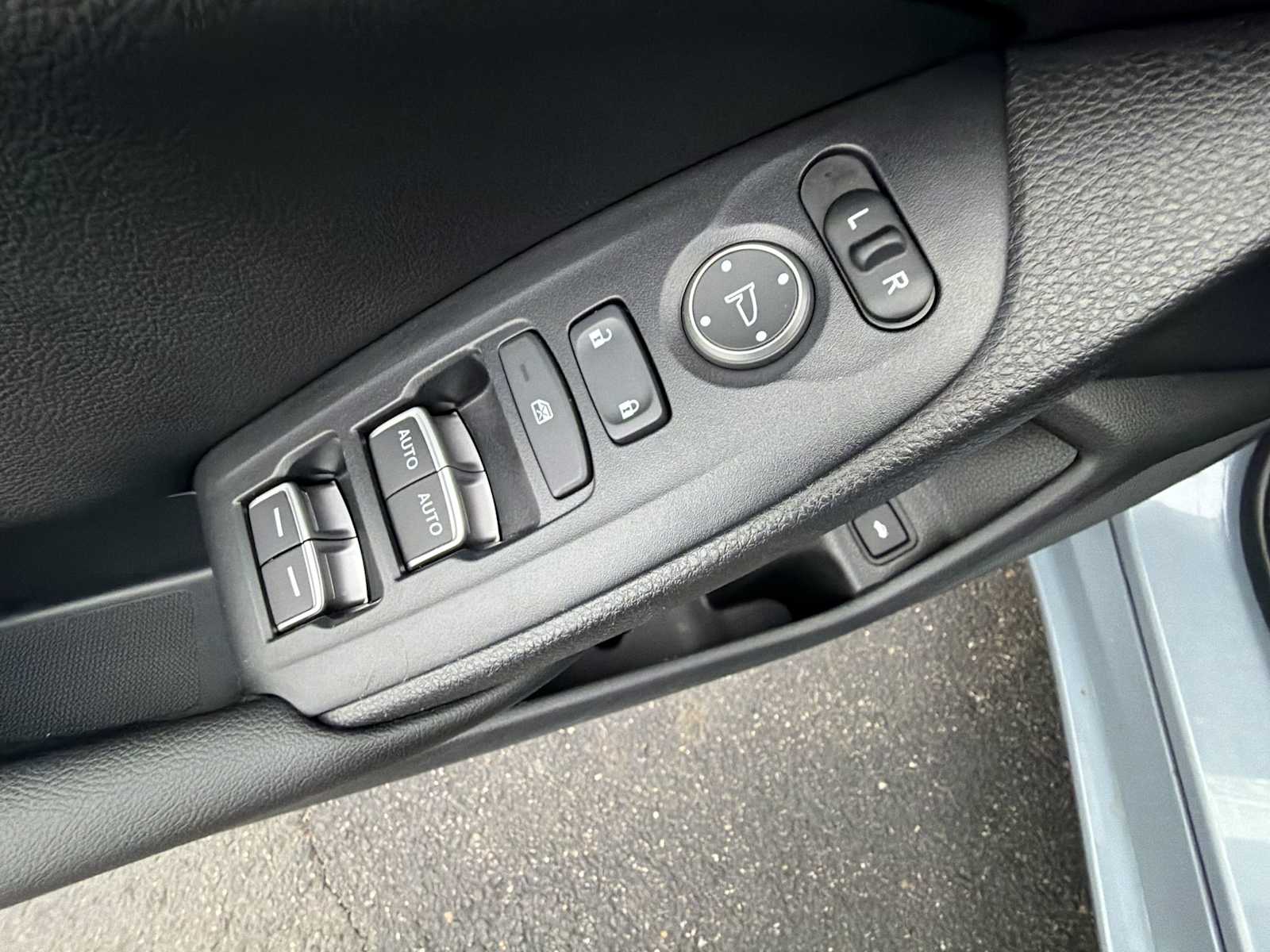 Thumbnail: 2022 Honda Accord - 15