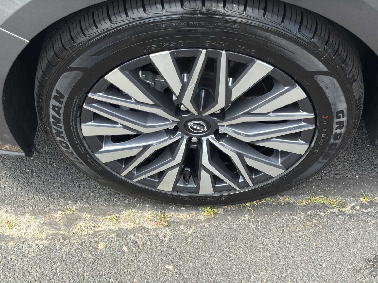 Thumbnail: 2024 Nissan Altima - 18