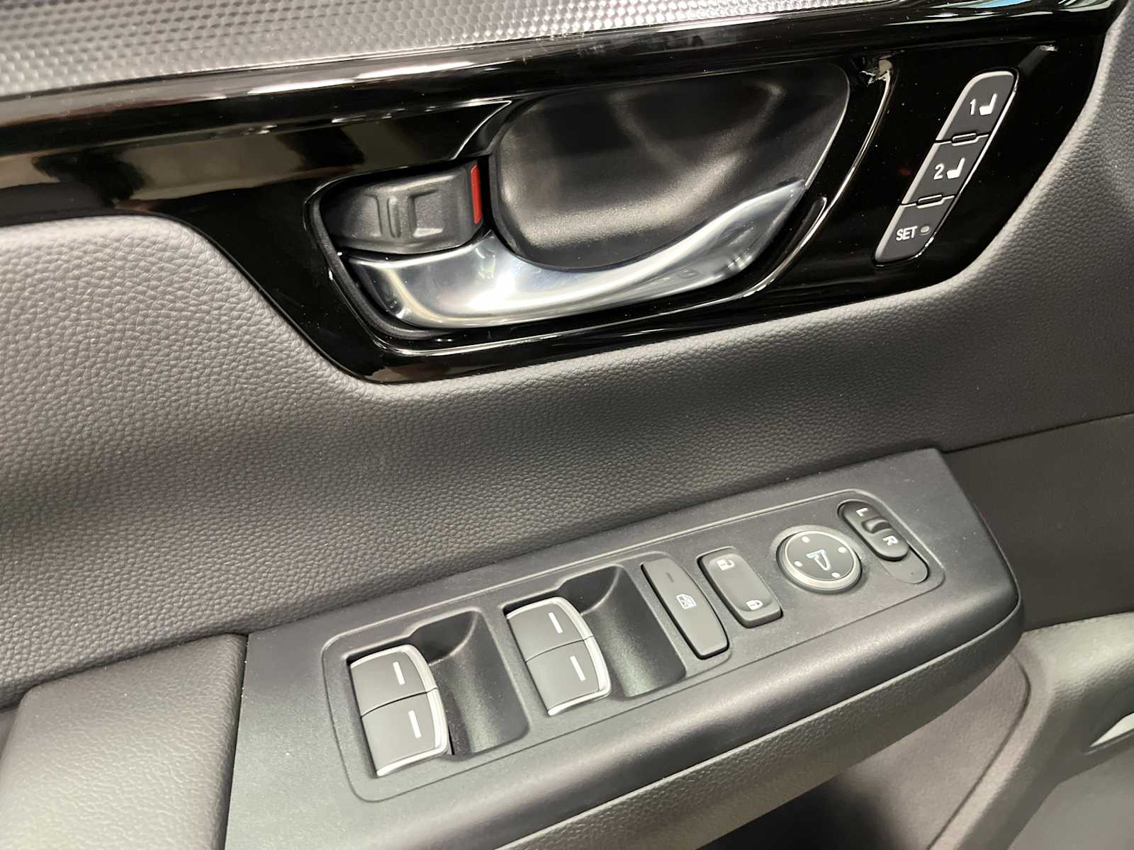 Thumbnail: 2026 Honda CR-V - 14