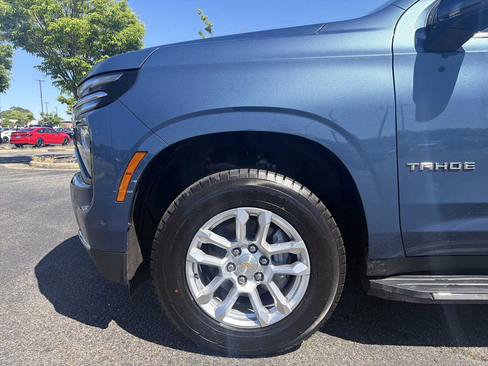 Thumbnail: 2025 Chevrolet Tahoe - 18