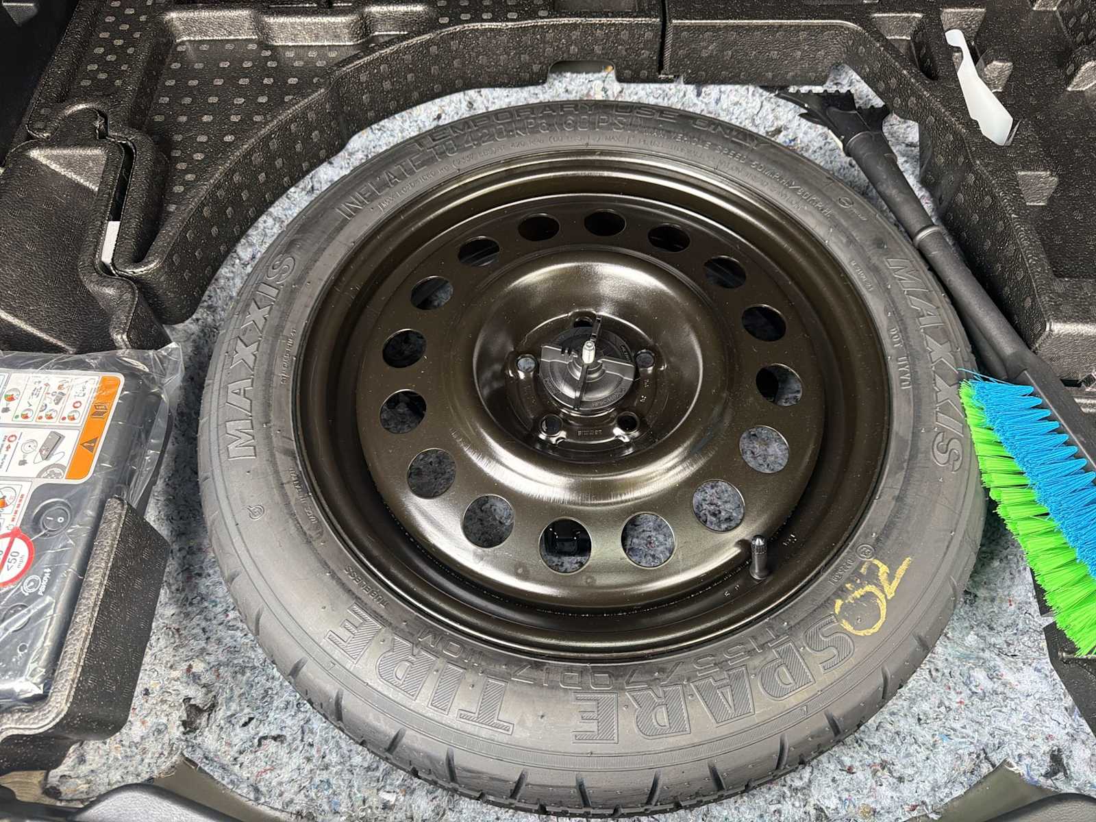 Thumbnail: 2025 Ford Escape - 20