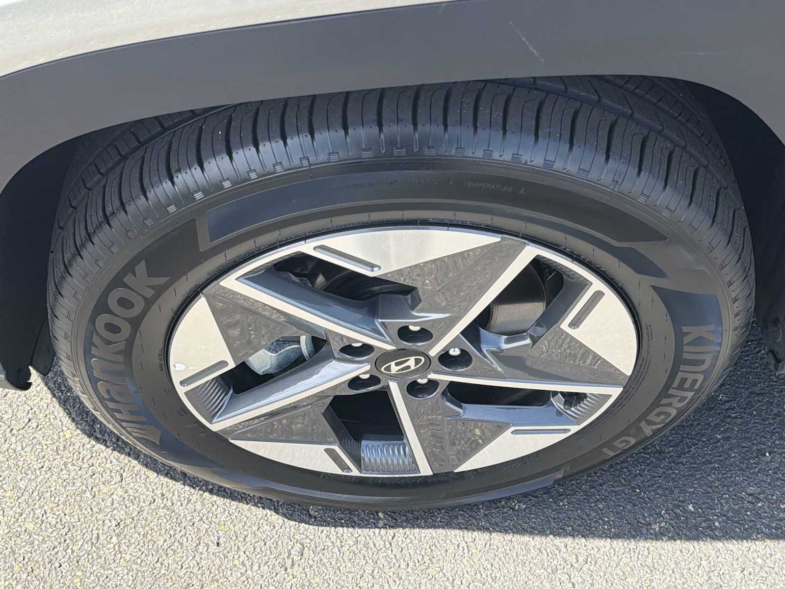 Thumbnail: 2025 Hyundai Tucson - 18