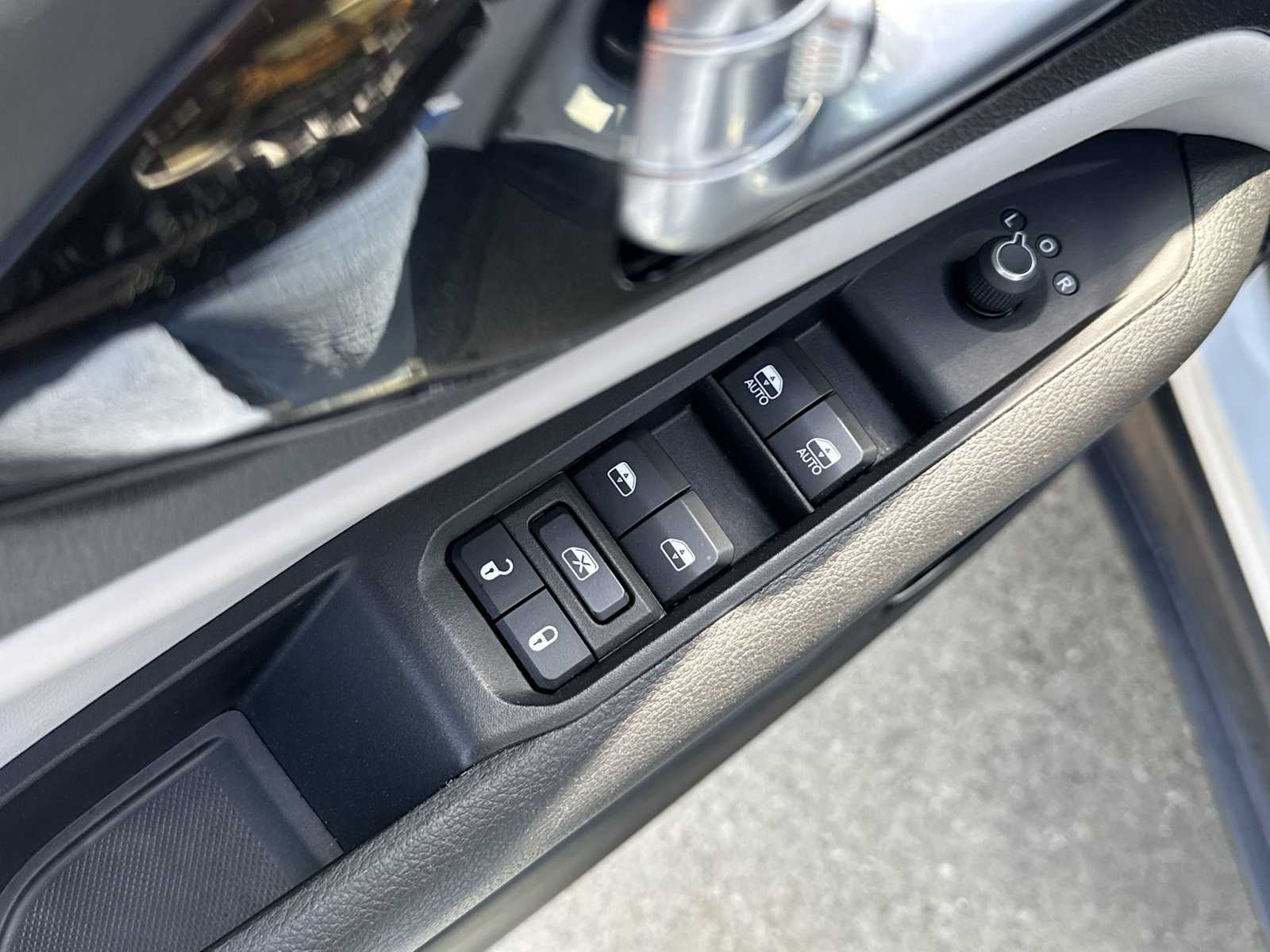 Thumbnail: 2024 Jeep Compass - 15