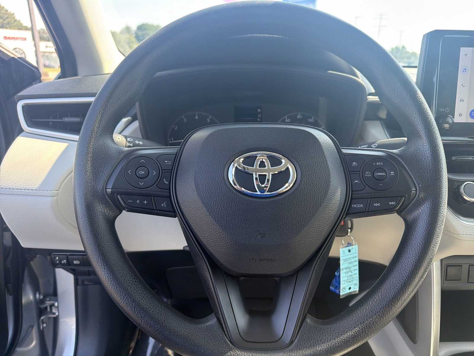 Thumbnail: 2023 Toyota Corolla Cross - 11