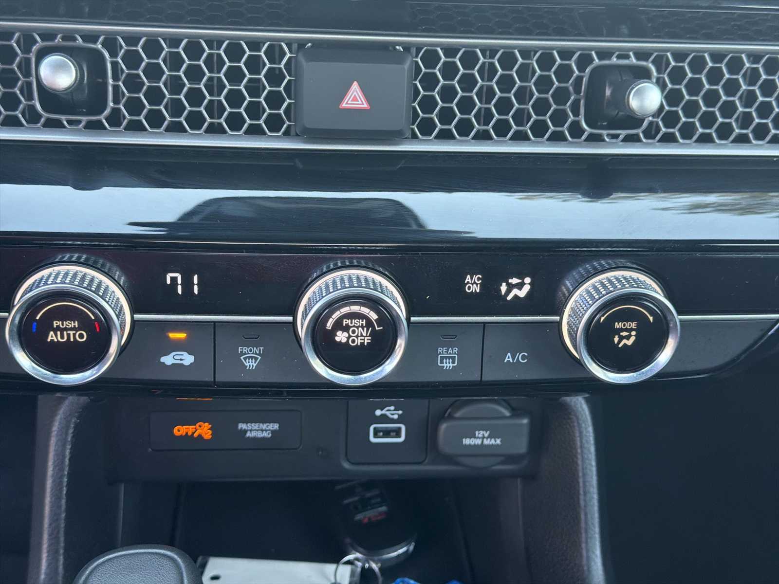 Thumbnail: 2024 Honda Civic - 16