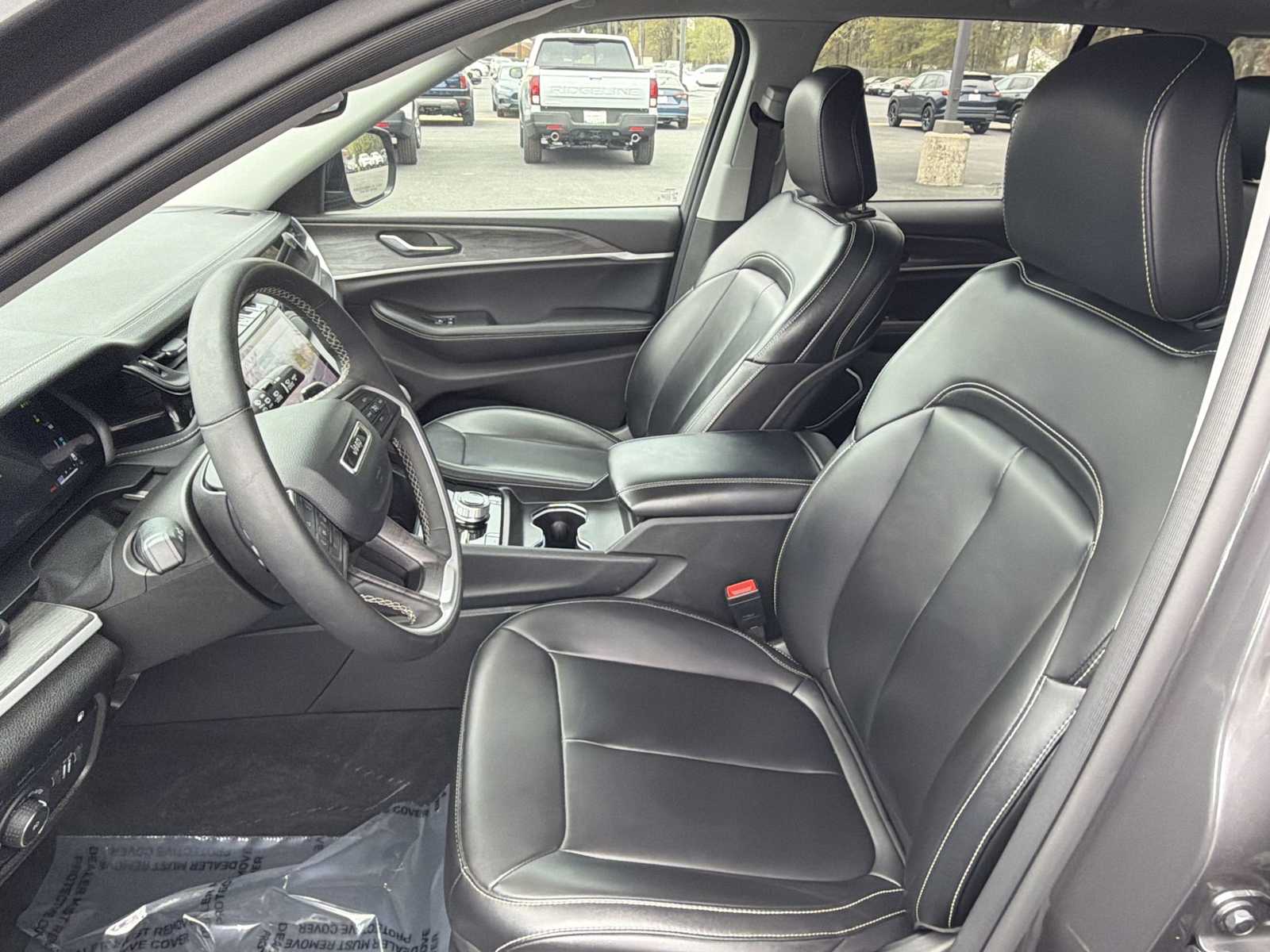 Thumbnail: 2024 Jeep Grand Cherokee - 13