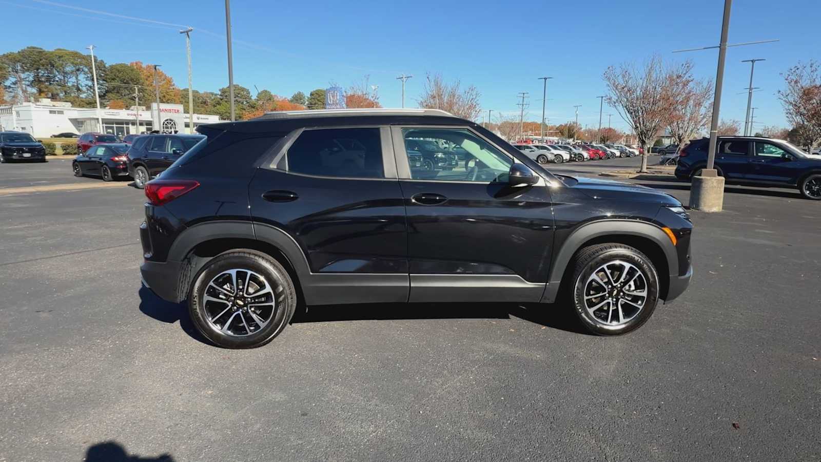 Thumbnail: 2024 Chevrolet TrailBlazer - 9