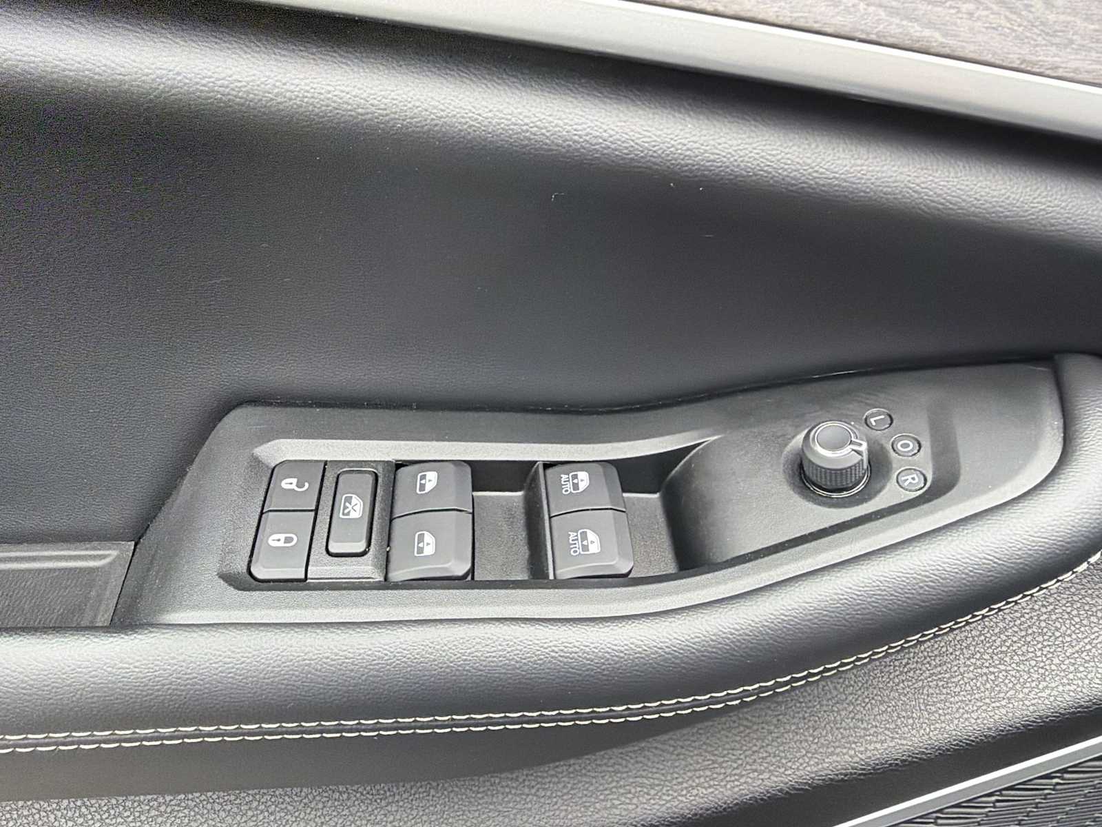 Thumbnail: 2024 Jeep Grand Cherokee - 15