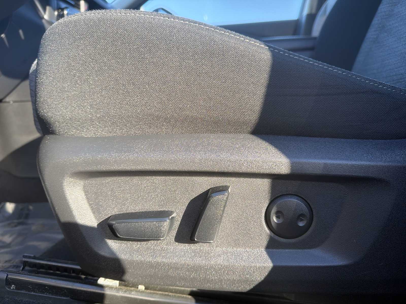 Thumbnail: 2023 Nissan Rogue - 14