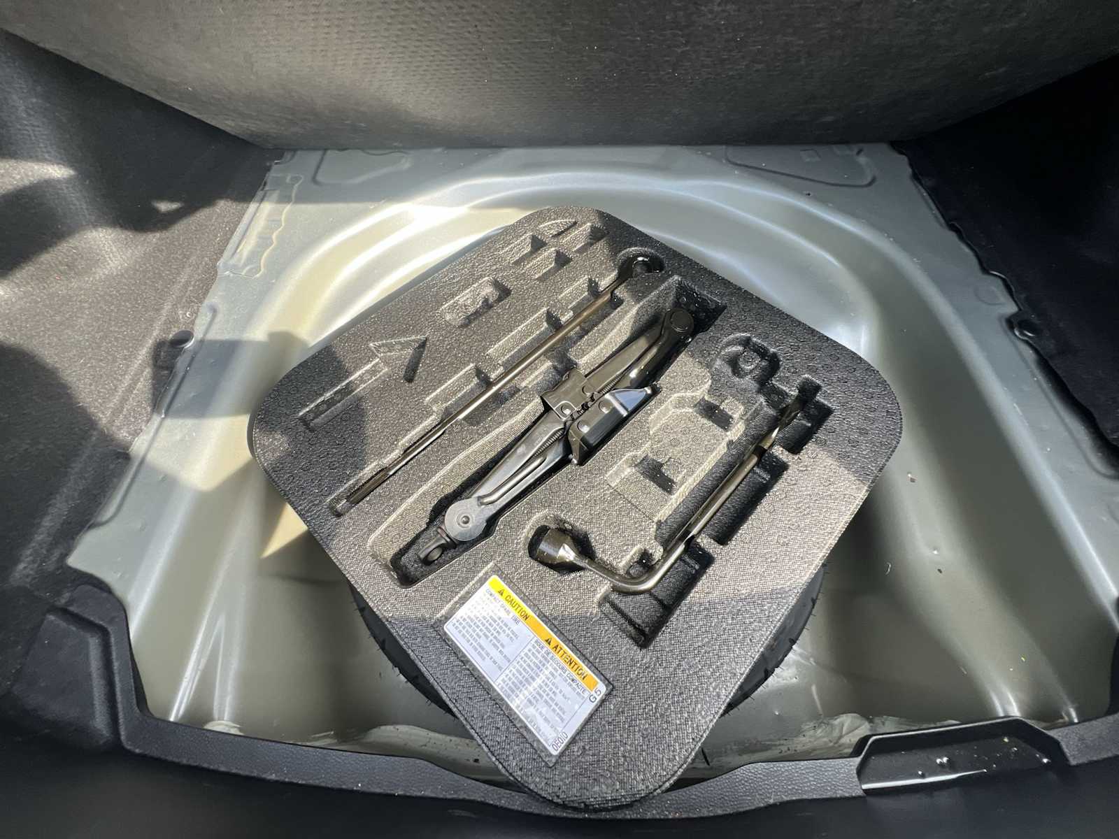 Thumbnail: 2023 Toyota Corolla - 20