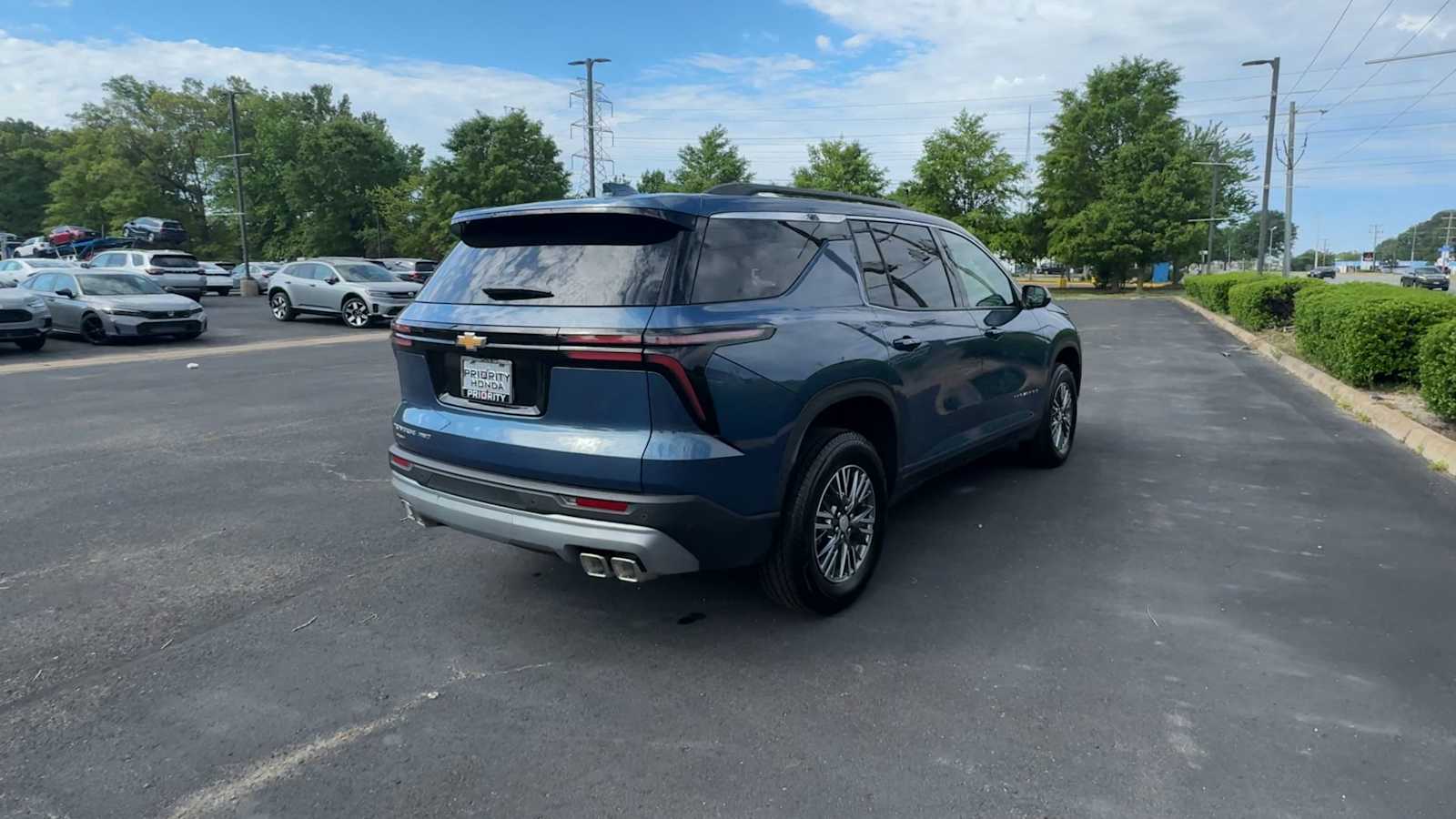 Thumbnail: 2026 Chevrolet Traverse - 8
