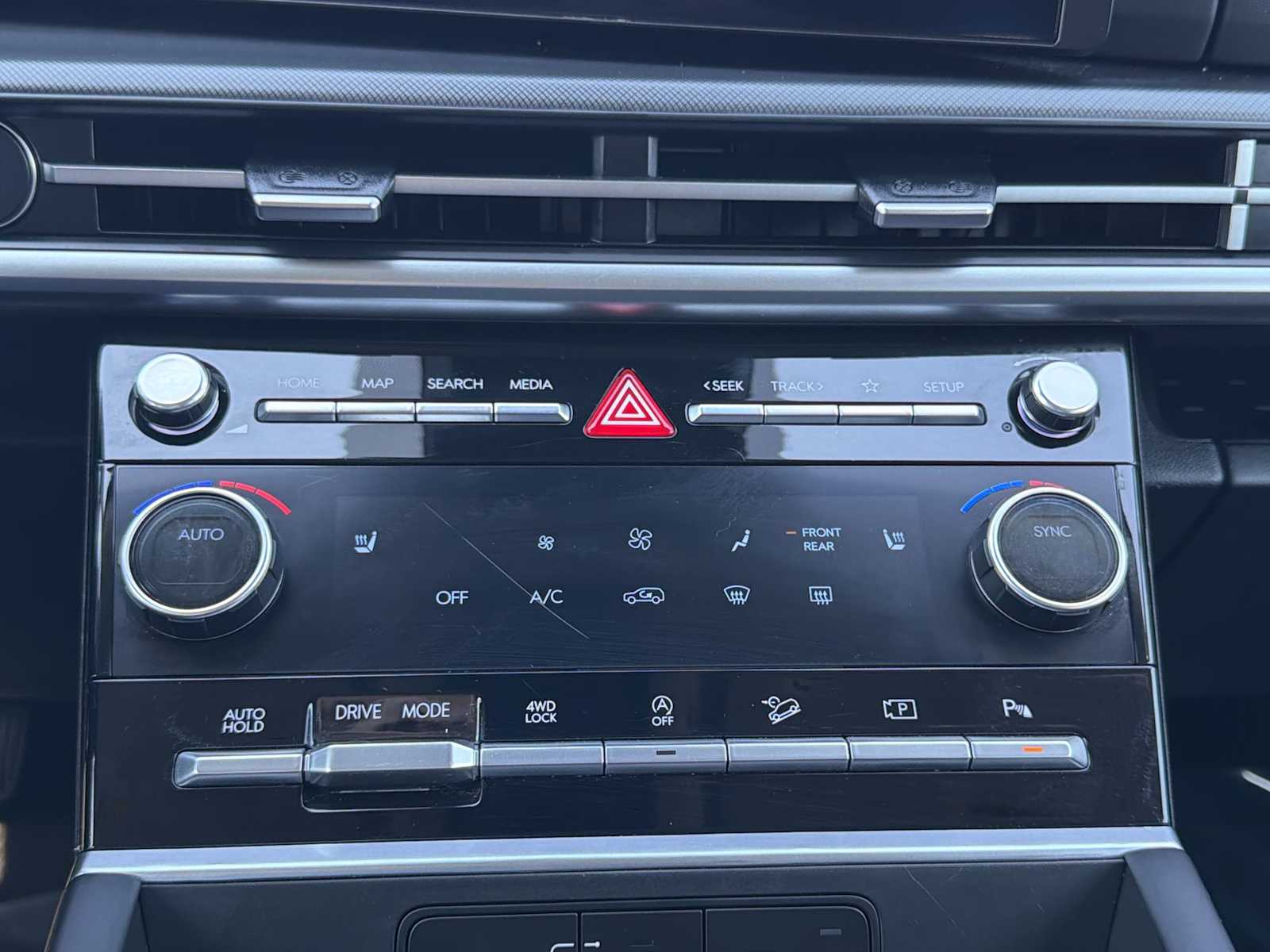 Thumbnail: 2026 Hyundai Santa Fe - 16