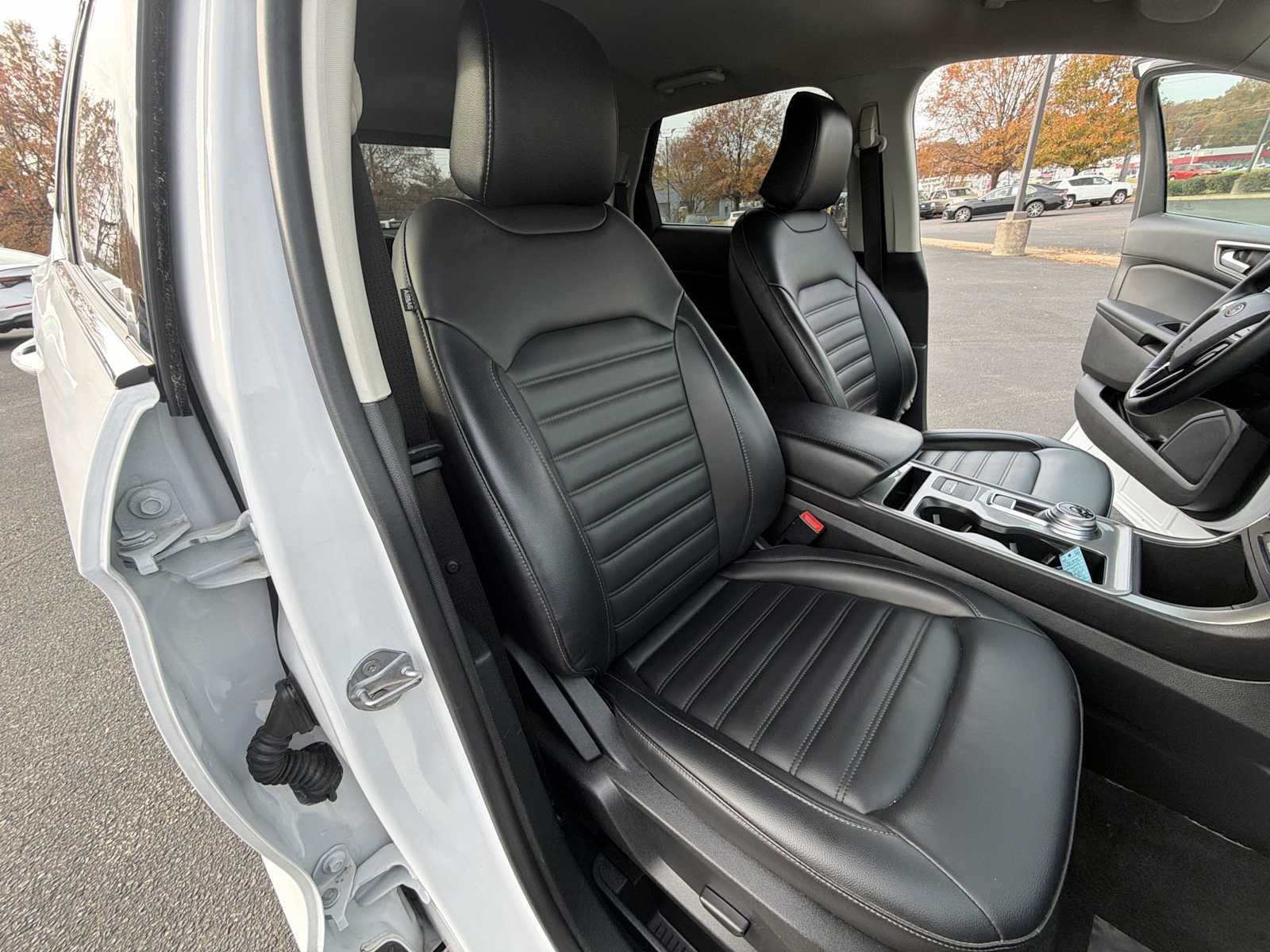 Thumbnail: 2024 Ford Edge - 25