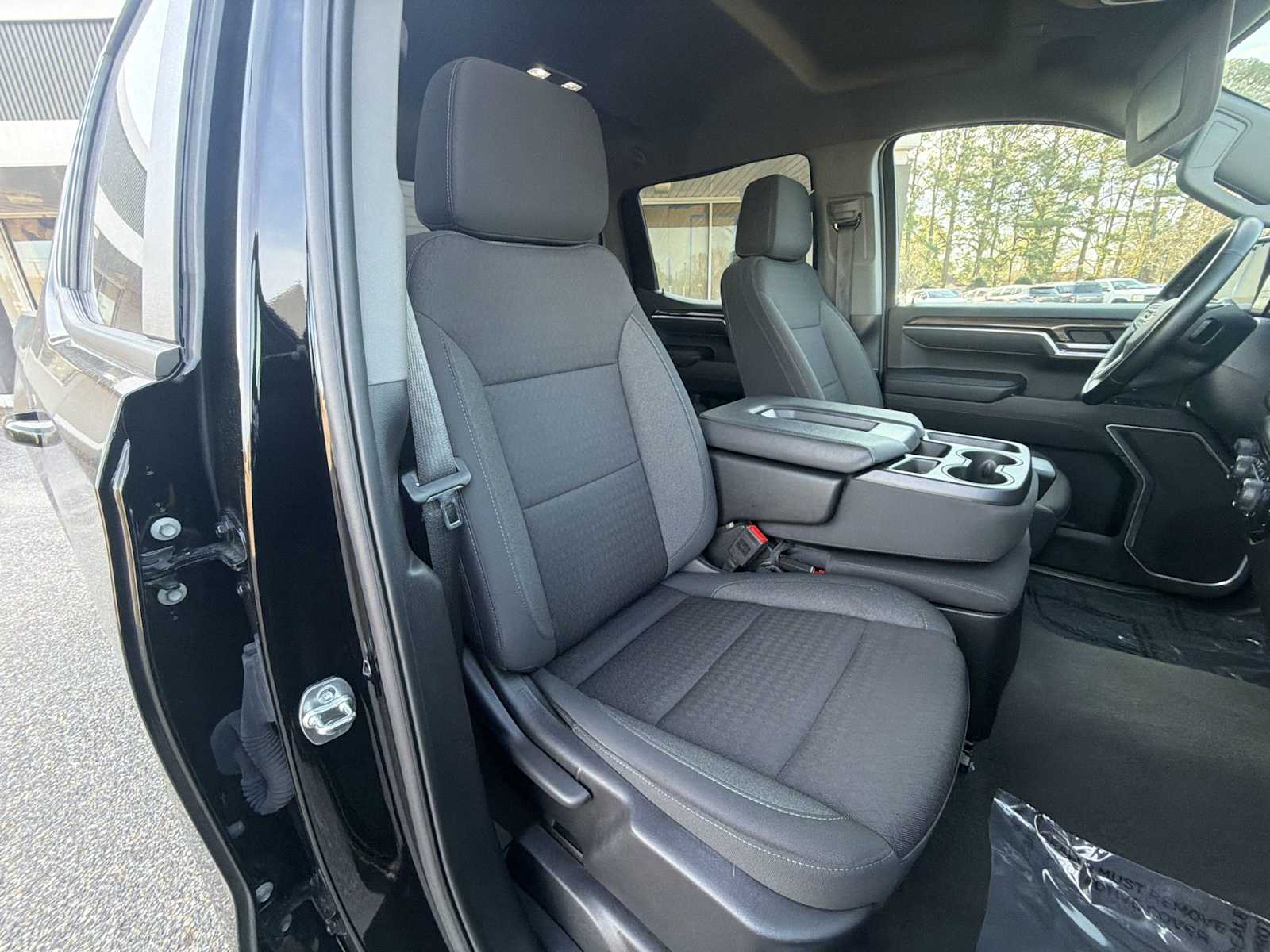 Thumbnail: 2025 Chevrolet Silverado 1500 - 25