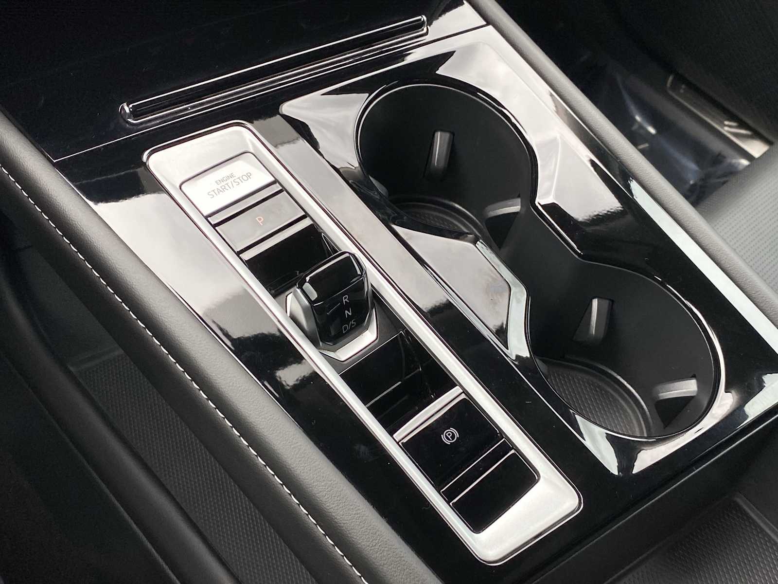 Thumbnail: 2025 Volkswagen Atlas - 22