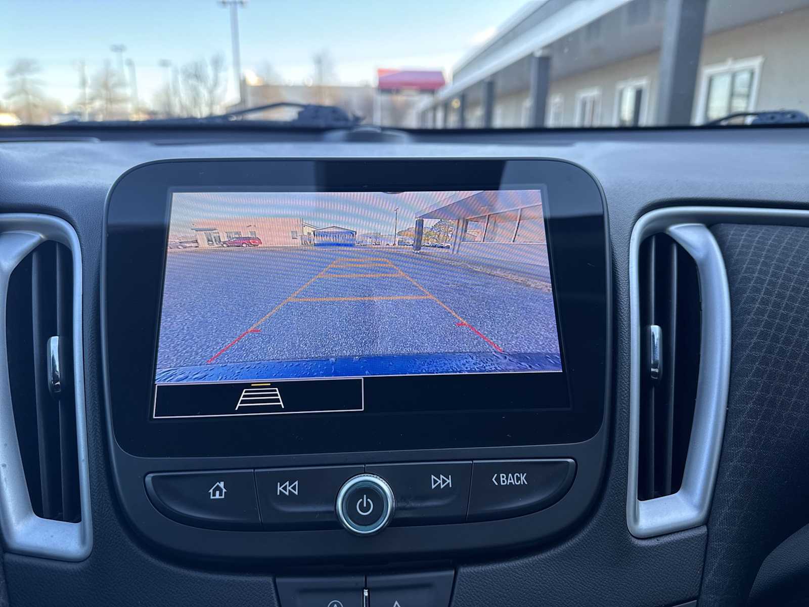 Thumbnail: 2024 Chevrolet Malibu - 22