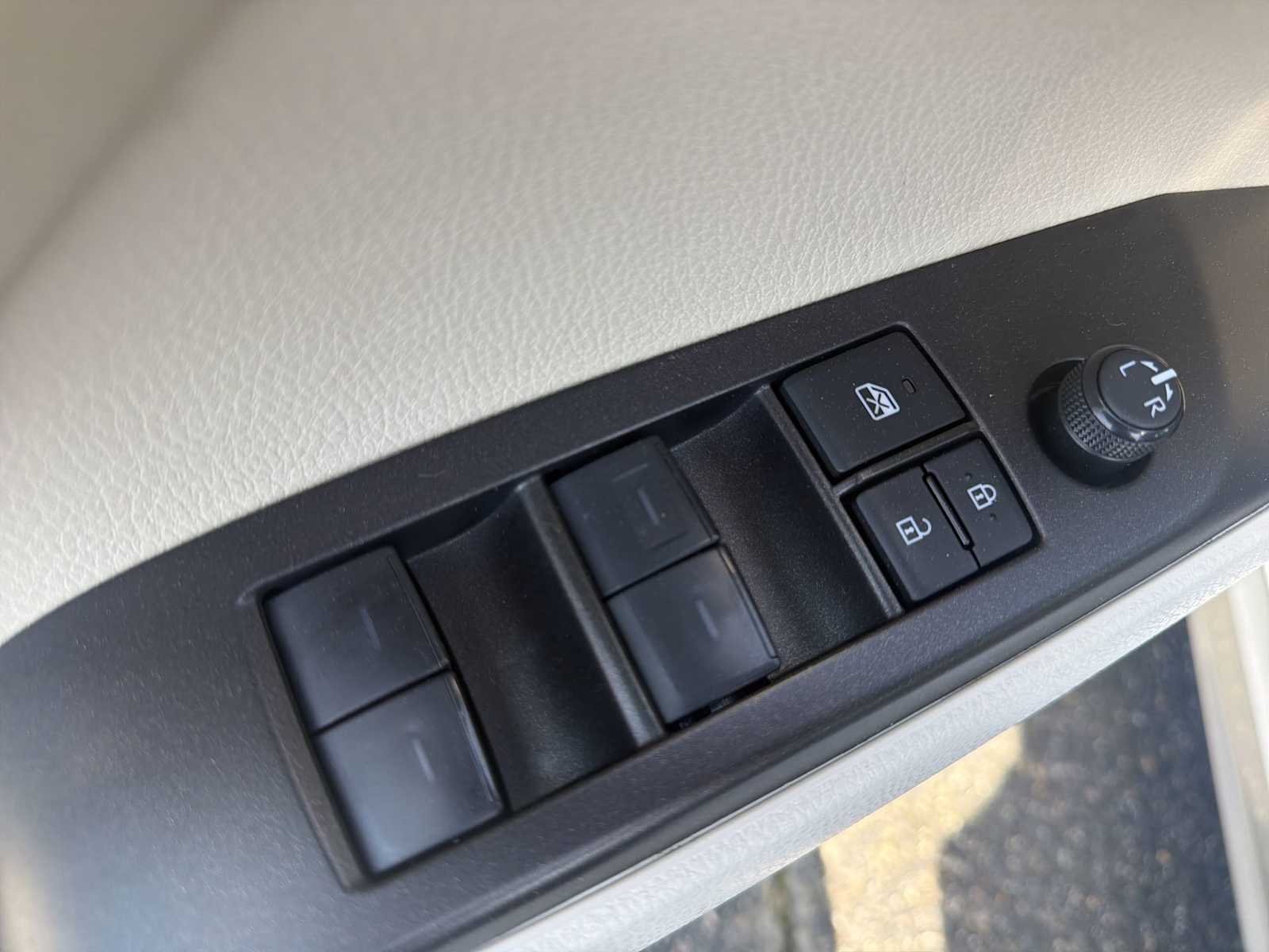 Thumbnail: 2024 Toyota Camry - 15