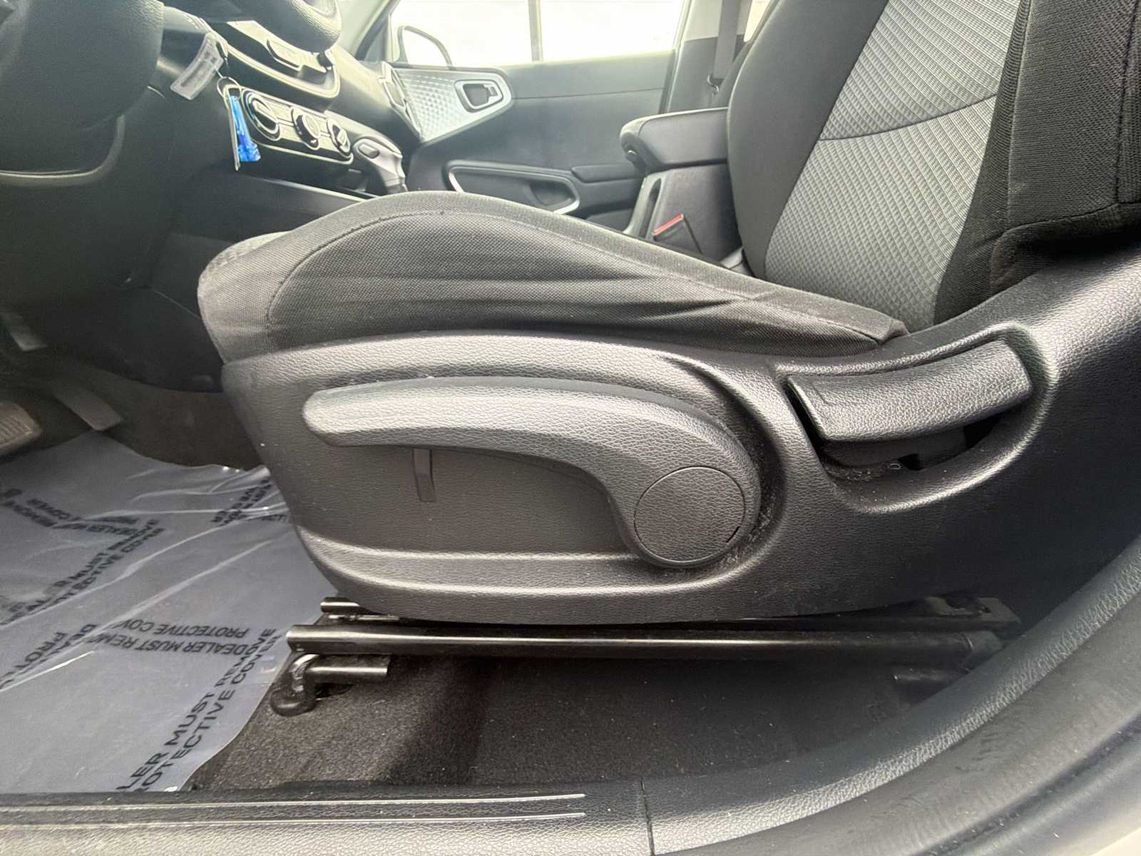 Thumbnail: 2023 Kia Soul - 14