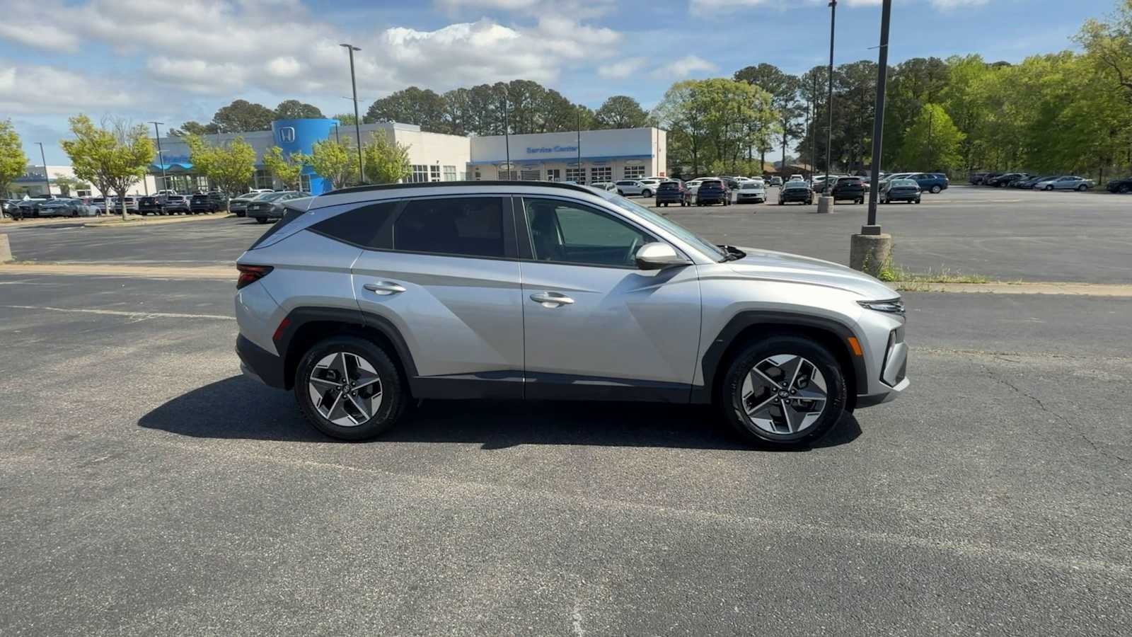 Thumbnail: 2025 Hyundai Tucson - 9