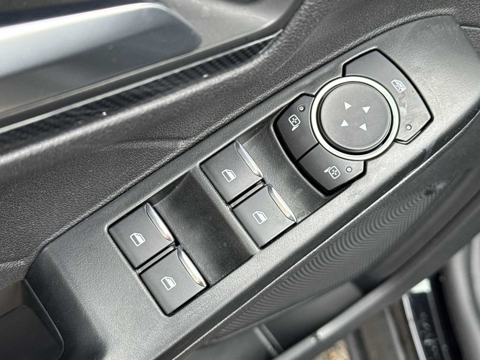 Thumbnail: 2025 Ford Escape - 15