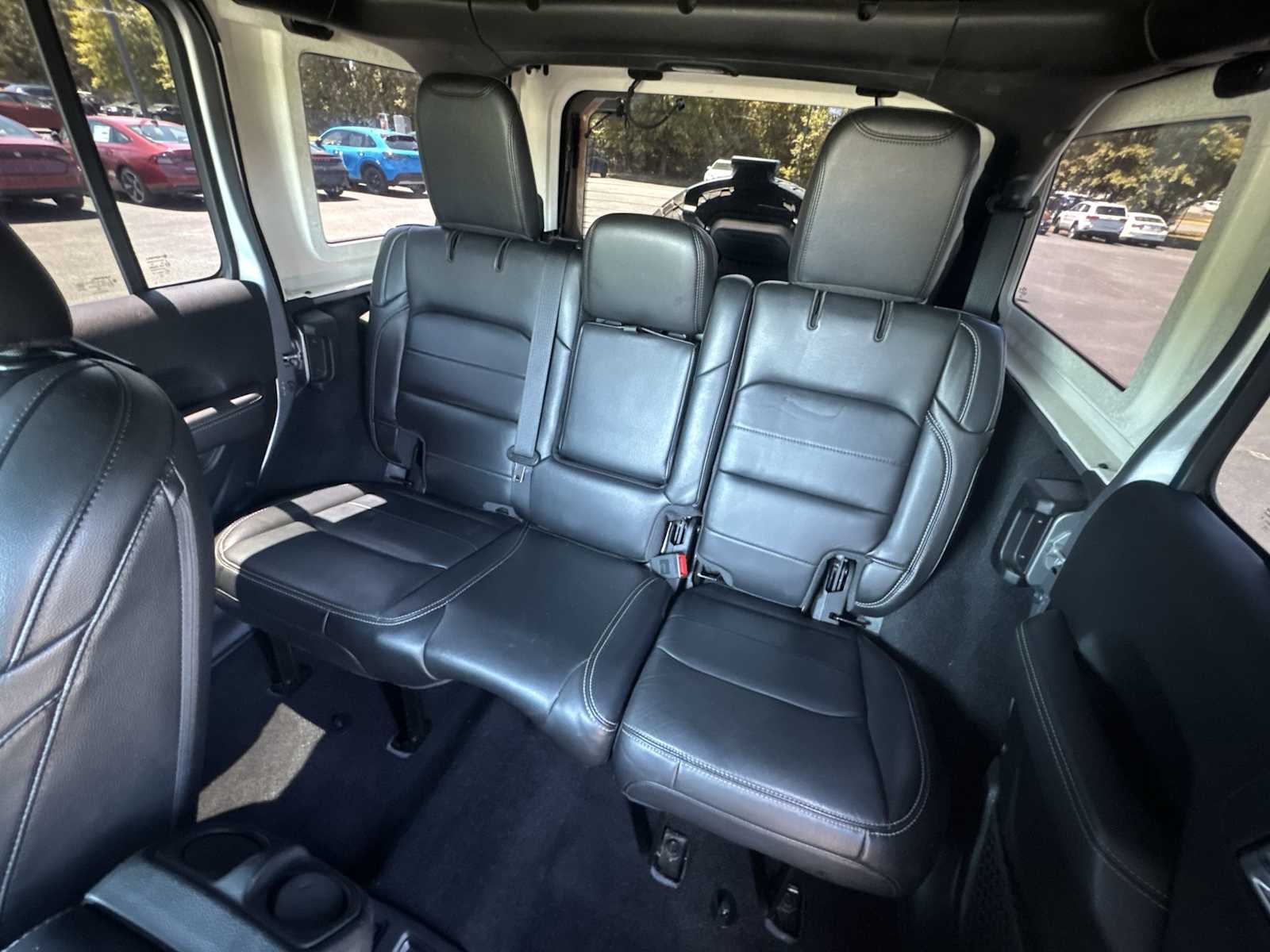 Thumbnail: 2020 Jeep Wrangler - 24